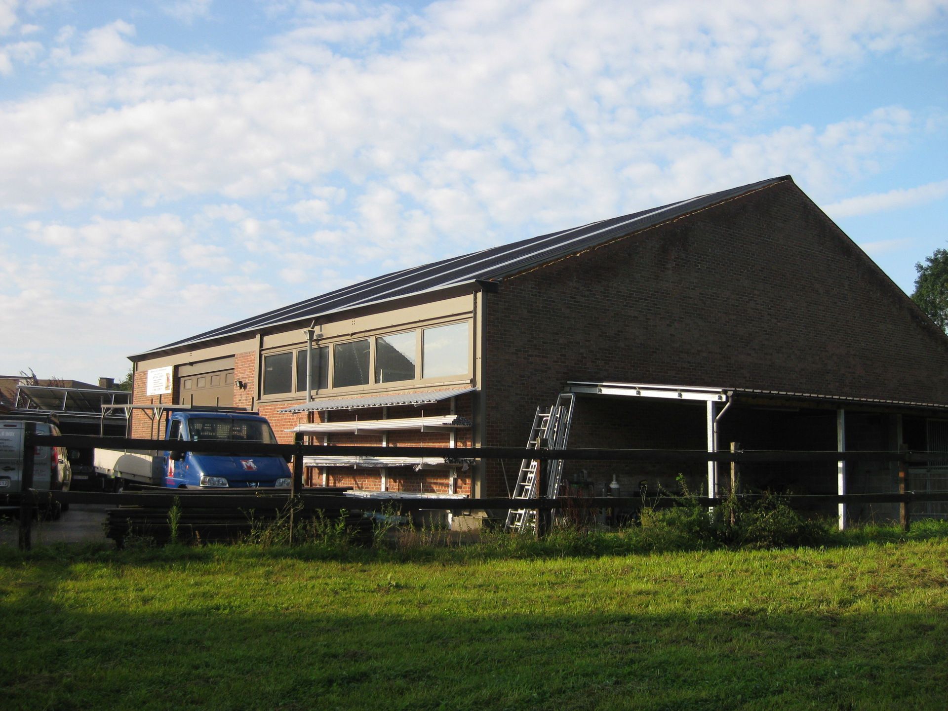 Robuuste karaktervolle woning met loods en weide  foto 22
