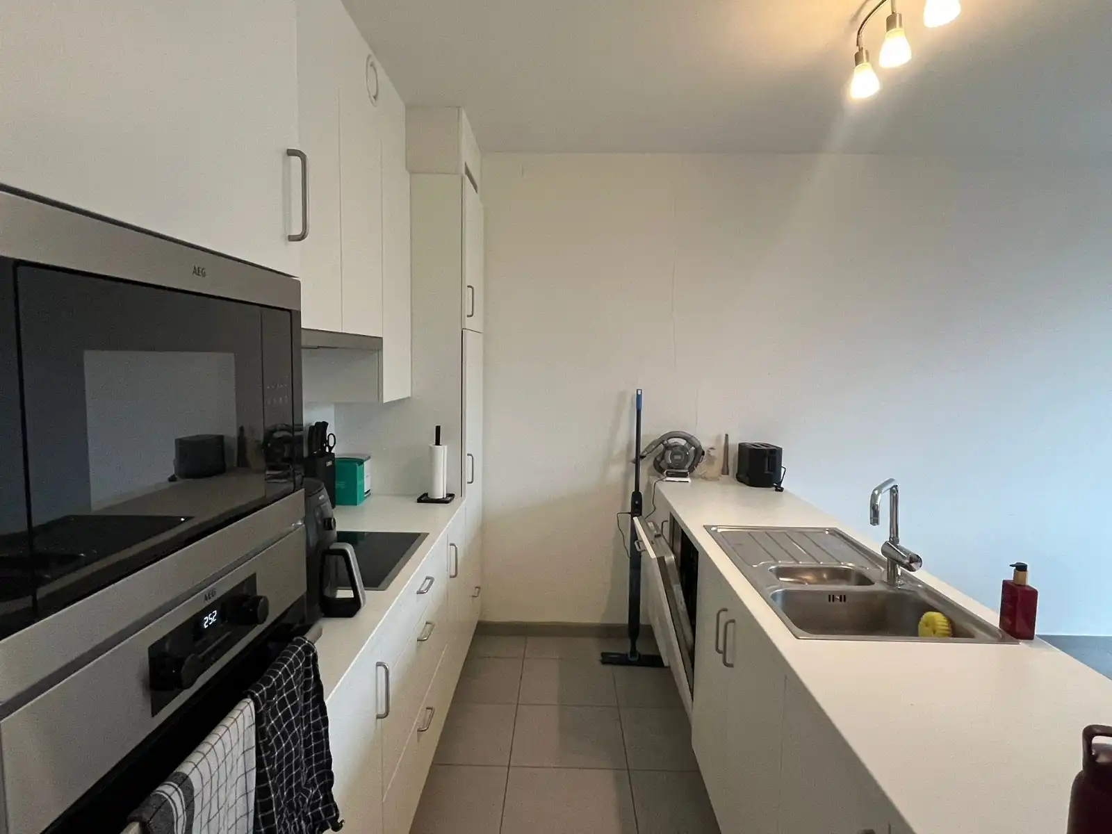 TE HUUR: Energiezuinig gelijkvloers appartement met groot terras in centrum Olsene (EPC A) foto 7