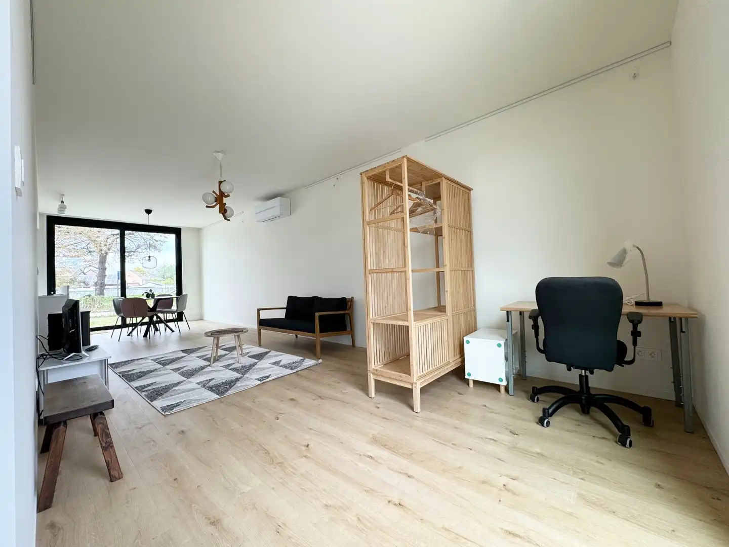 Energiezuinige Skilpodwoning met 3 slaapkamers nabij natuurgebied De Kevie in Tongeren foto 2