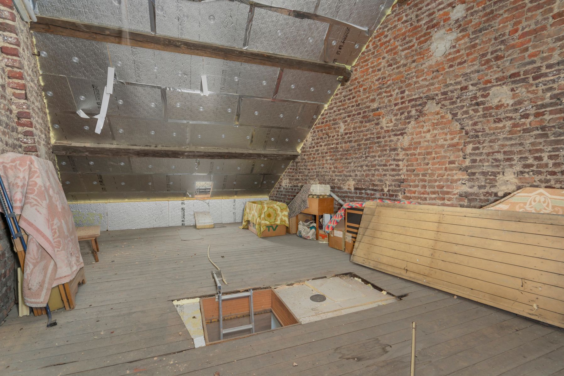 Gesloyten bebouwing in aalst met 3 slaapkamers en grote tuin. foto 10