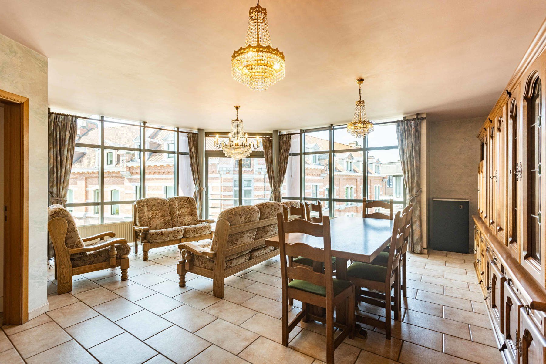 Ruim appartement in het stadscentrum! foto 4