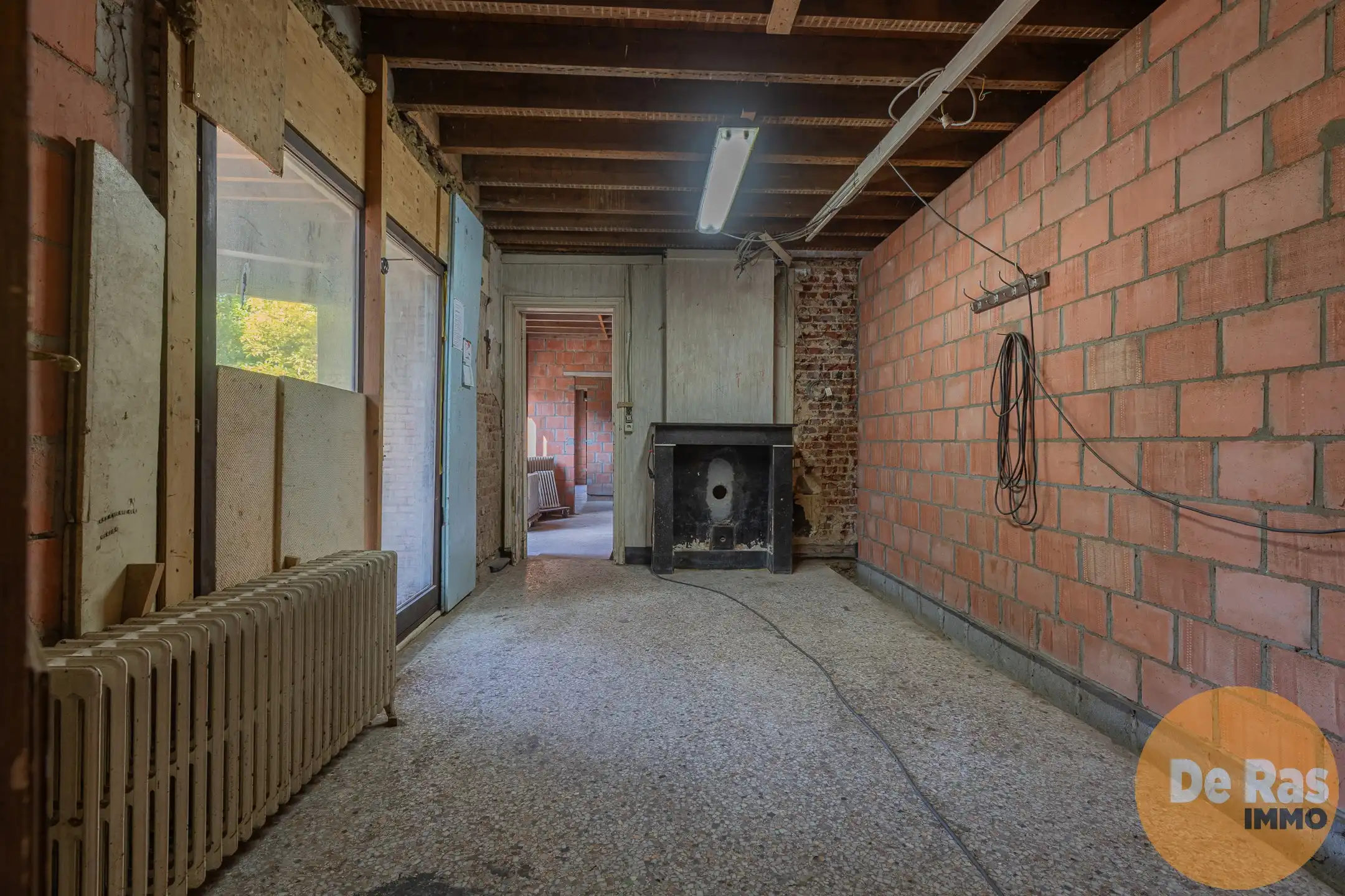 GIJZEGEM - Te renoveren herenhuis op een perceel van 1520 m² foto 9