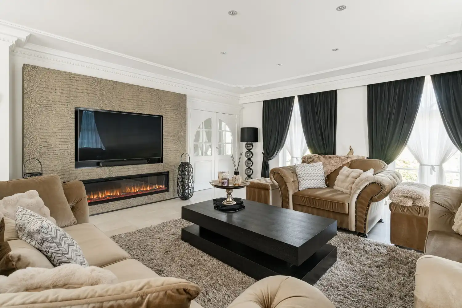 Villa landhuis op een gunstige locatie vlakbij de Nederlandse grens! foto 10