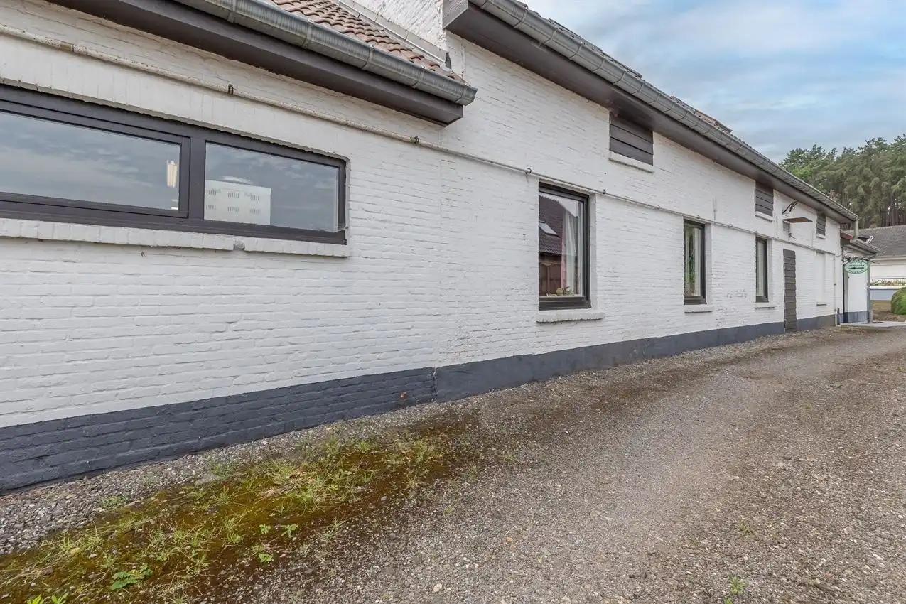 Uniek hoevepand met vele mogelijkheden: kangoeroewoning, horeca, vrij beroep... foto 45