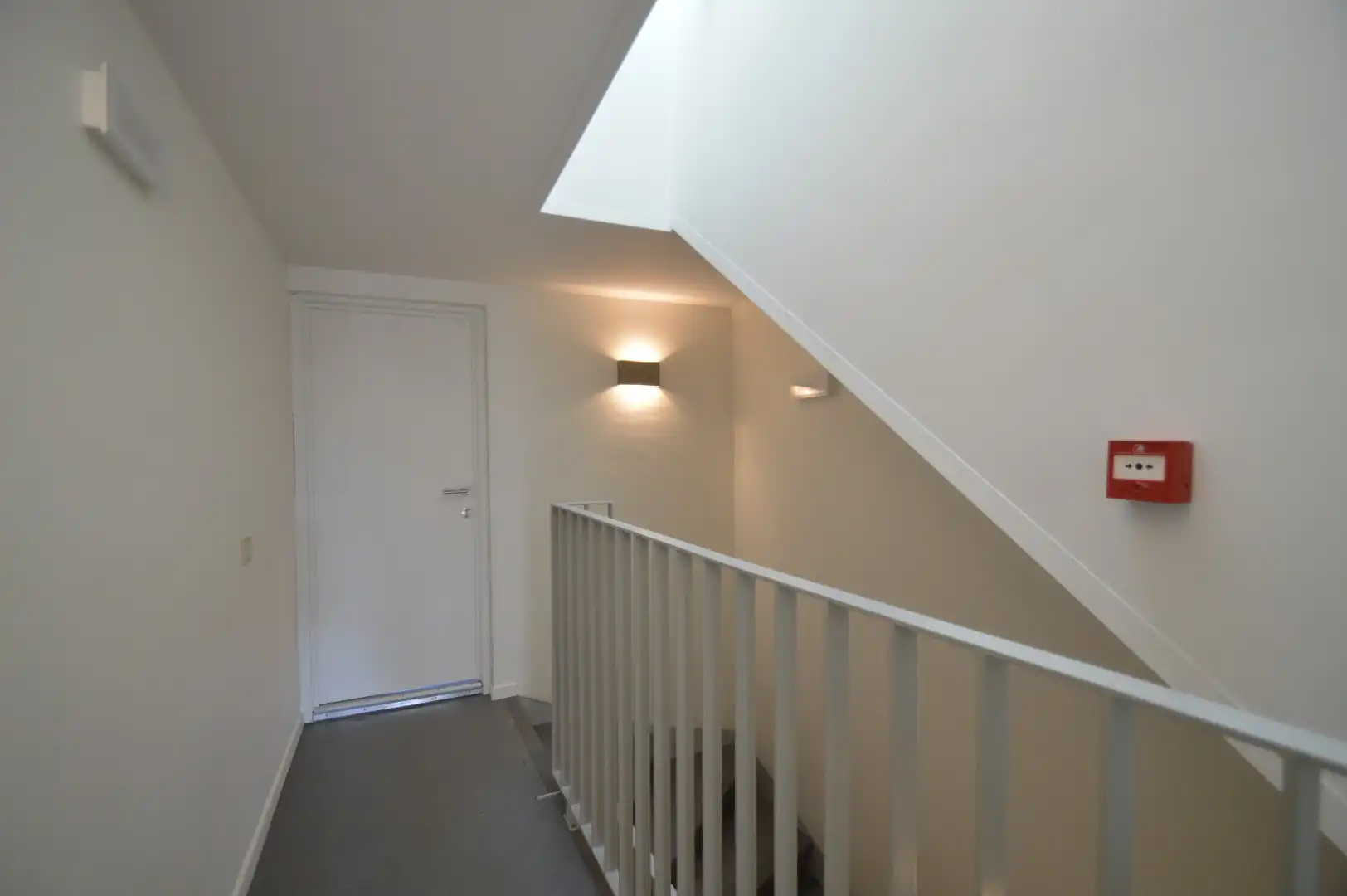 Uniek en luxueus duplex appartement (169 m²) met dakterras in de prachtig gerestaureerde historische "Hof de Mean" foto 2