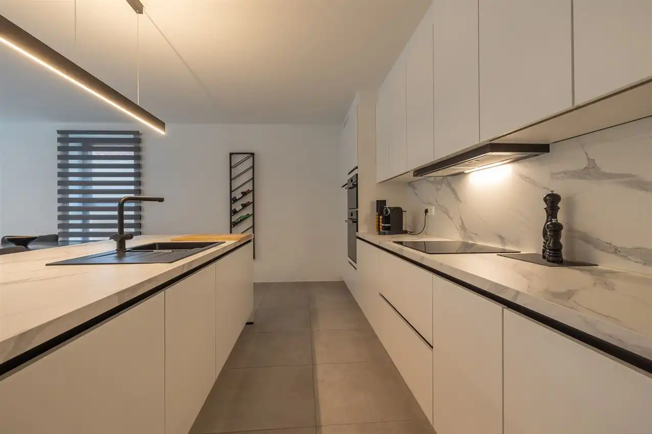 Instapklaar nieuwbouwappartment E20 foto 7