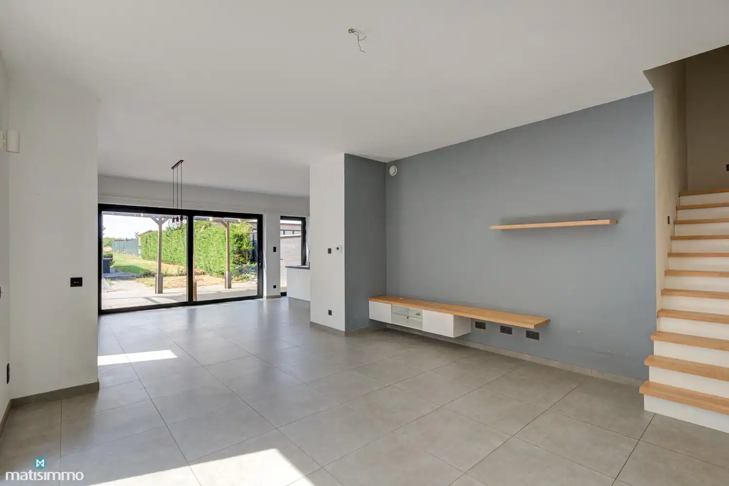 RECENTE EN ENERGIEZUINIGE WONING MET 3 SLAAPKAMERS, RUIM ZUIDWESTGERICHT PERCEEL VAN 3.357 M² EN GARAGE TE WELLEN foto 5