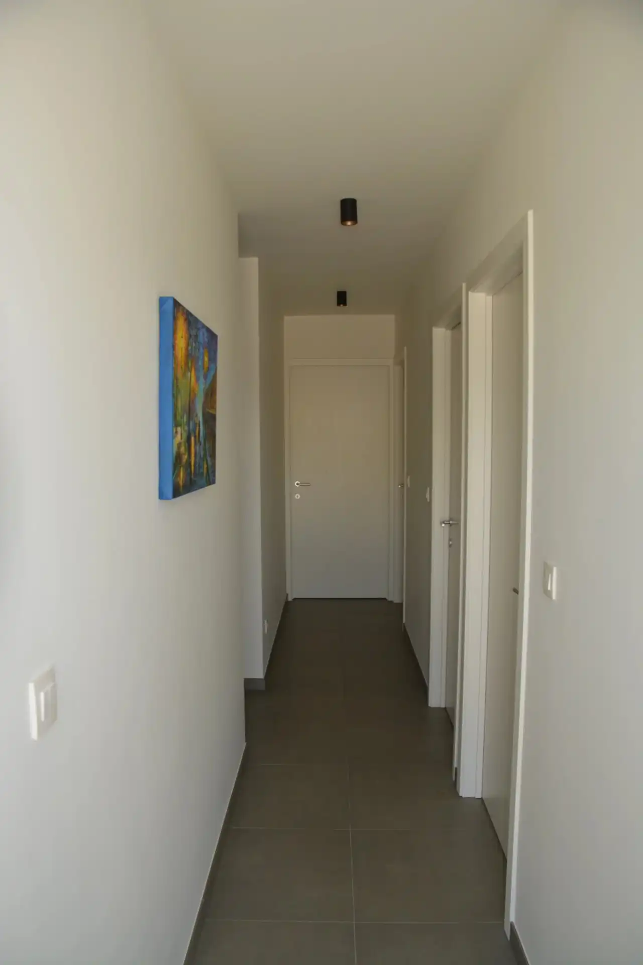 STIJLVOLLE ENERGIEZUINIGE NIEUWBOUWWONING MET 3 SLPK  IN CENTRUM LANAKEN ! foto 12