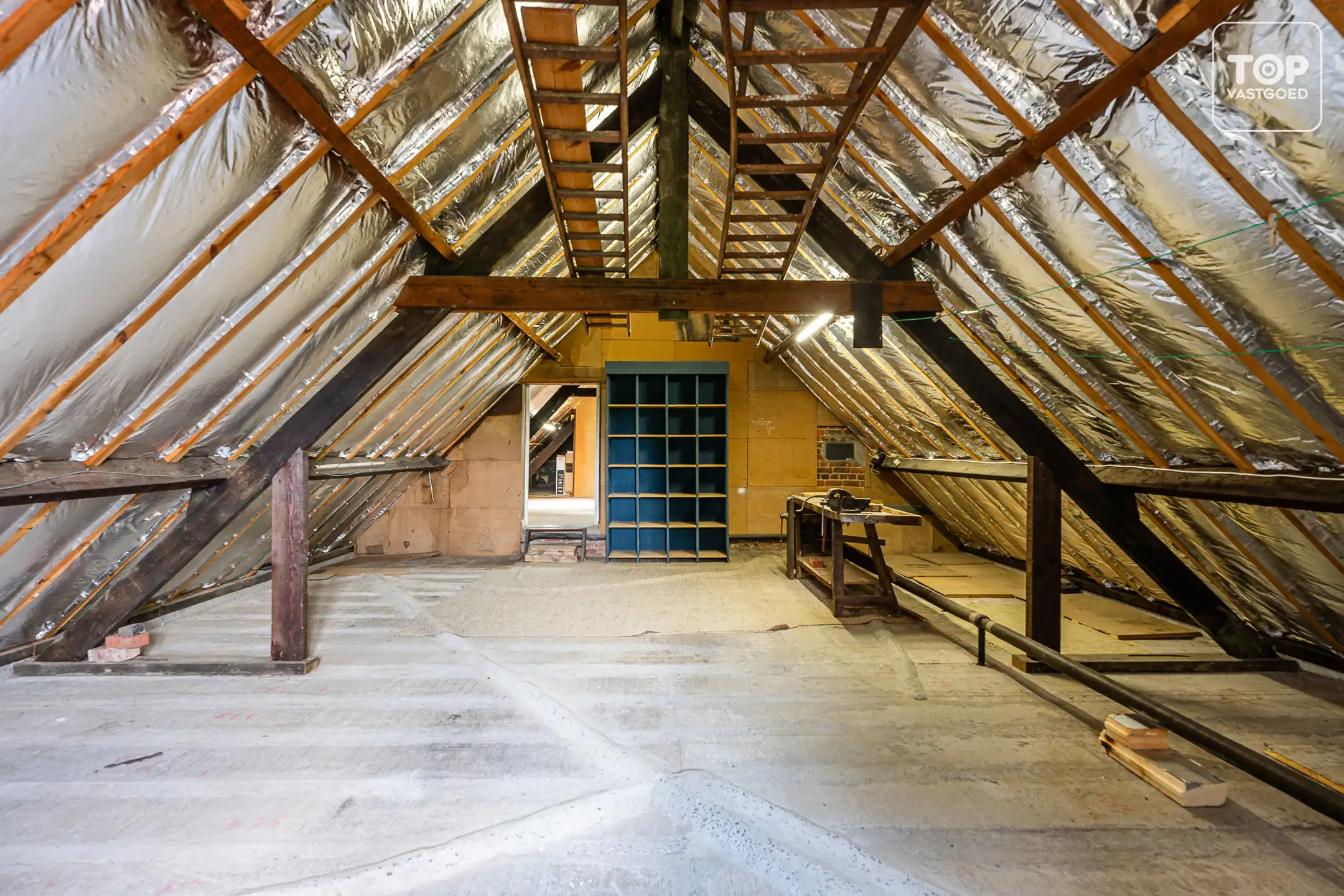 Rustig gelegen woning met ruime tuin, bos en prachtig open uitzicht foto 20
