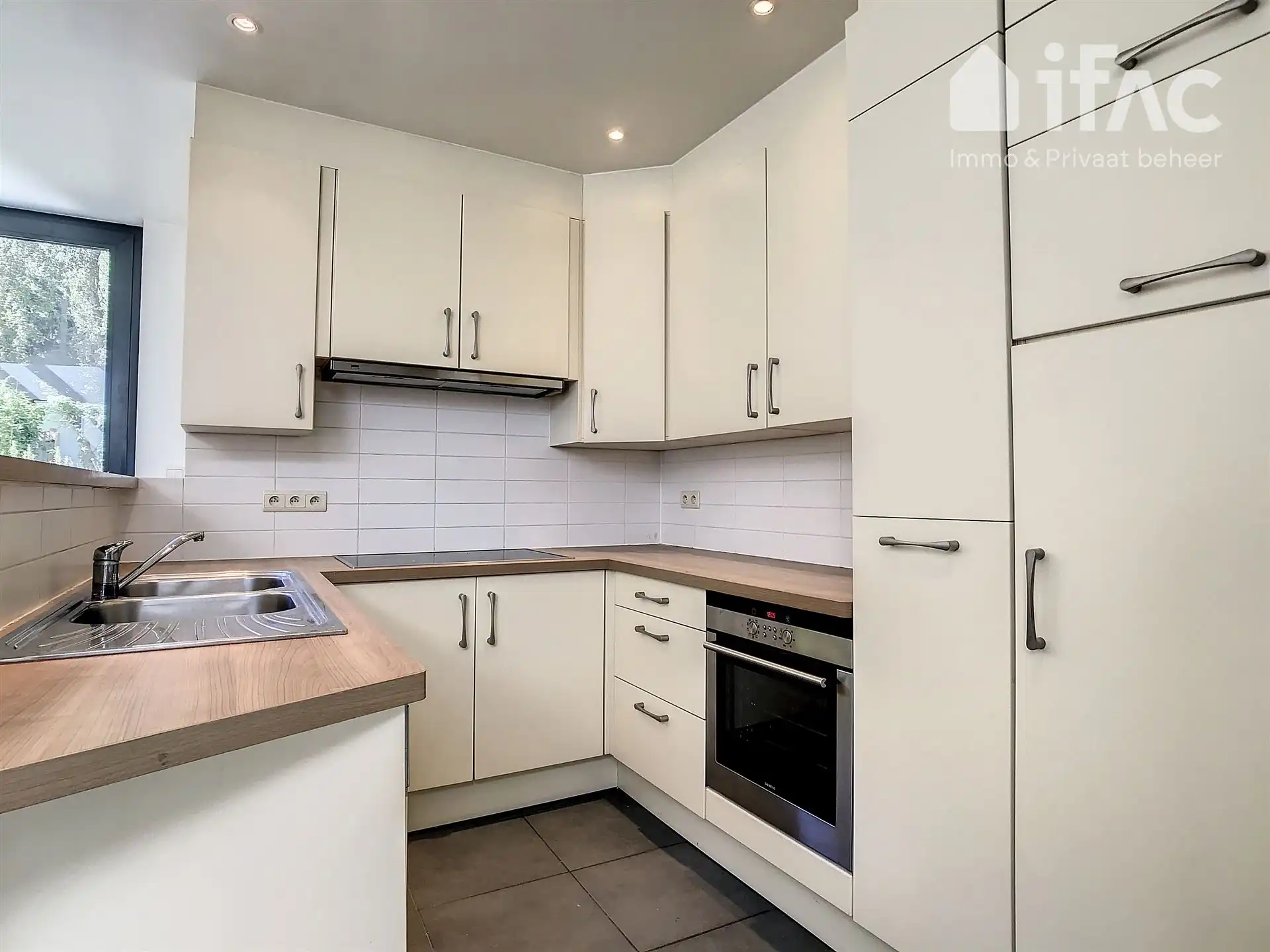 Karaktervol herenhuis met 5 slaapkamers en leuke tuin foto 10