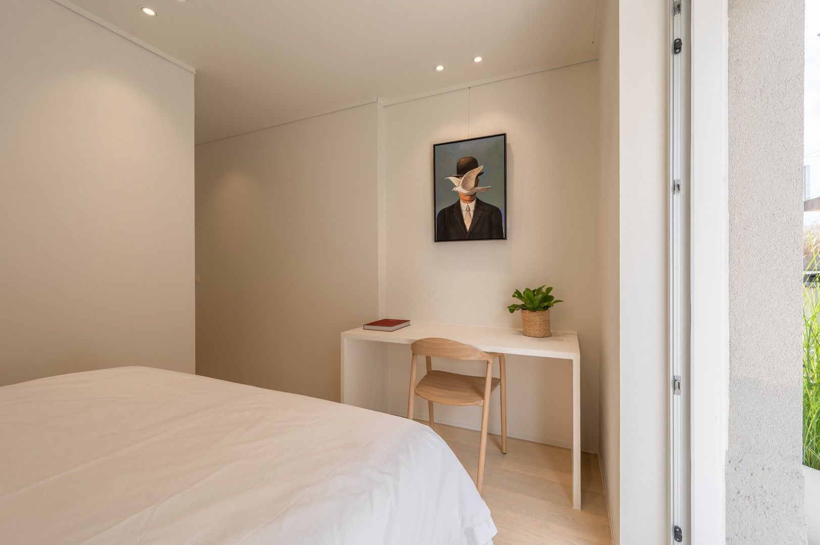 Gerenoveerd hoekappartement met ruime zonneterrassen vlakbij de zee, het Zegemeer en het casino. foto 21