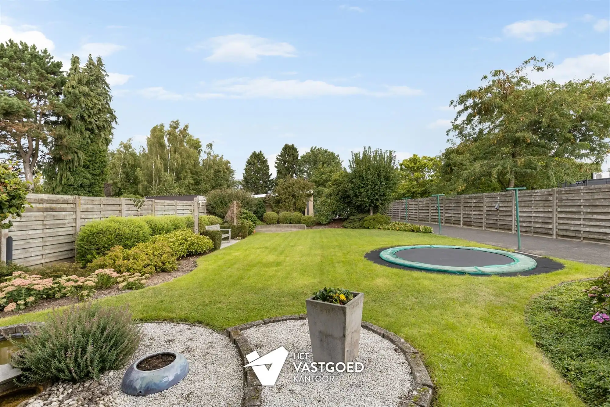 PERFECT ONDERHOUDEN, INSTAPKLARE WONING OP IDEALE LIGGING foto 26