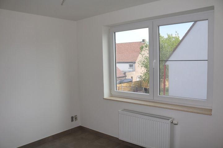 Toffe instapklare woning met 3 slaapkamers en carport foto 17