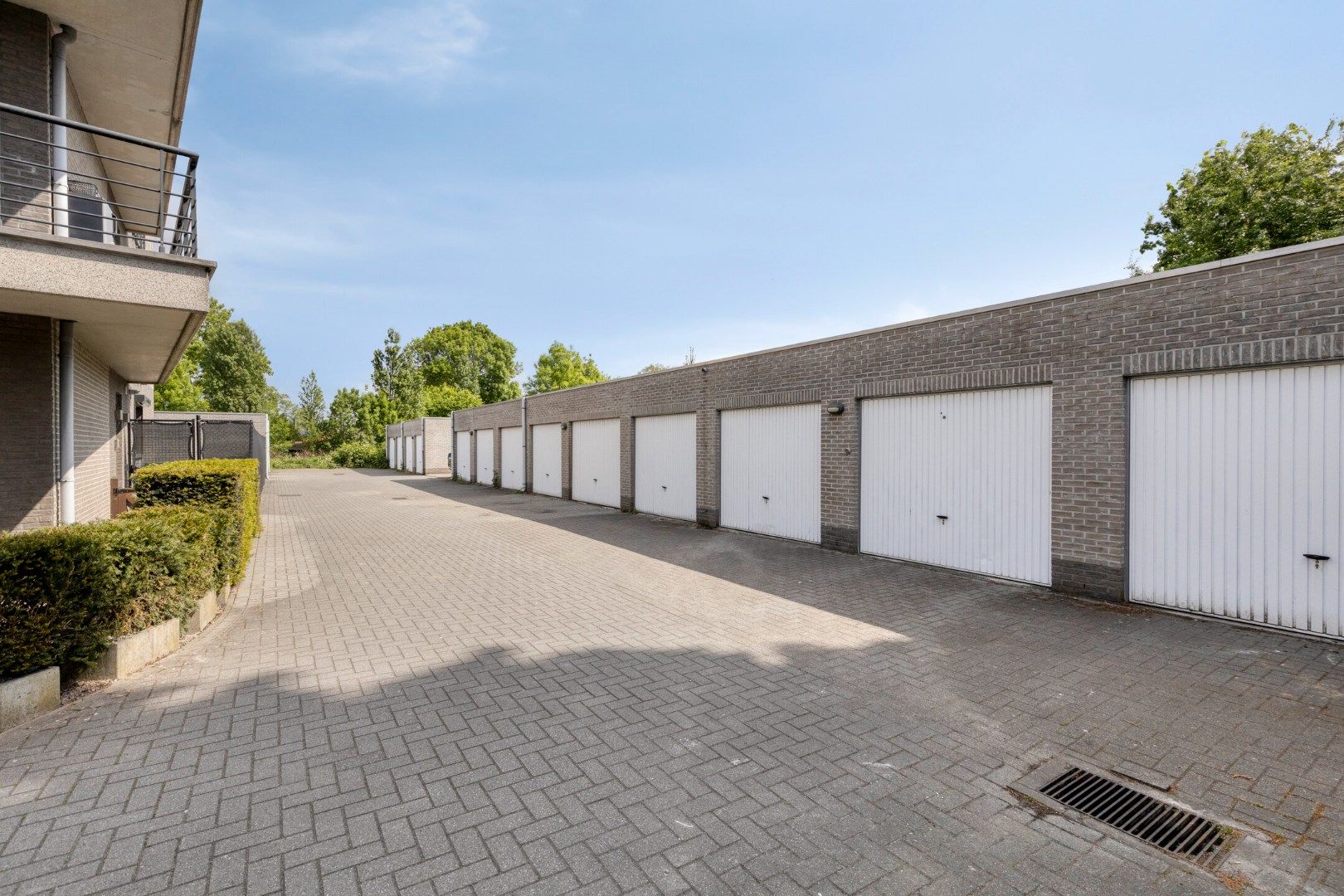 2-slpk appartement met terras en garagebox foto 15