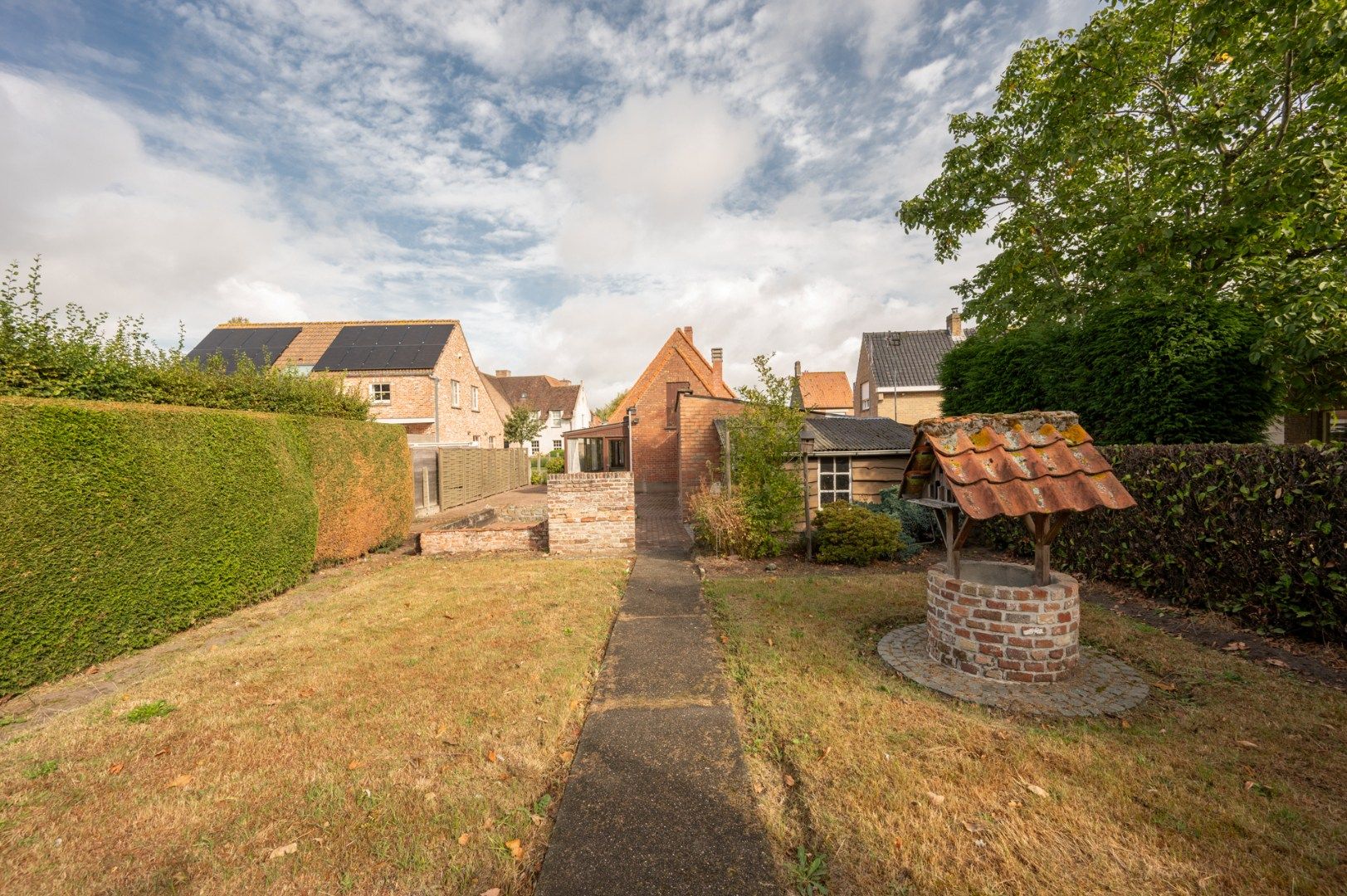Vrijstaande woning op mooi perceel te Sijsele foto 3