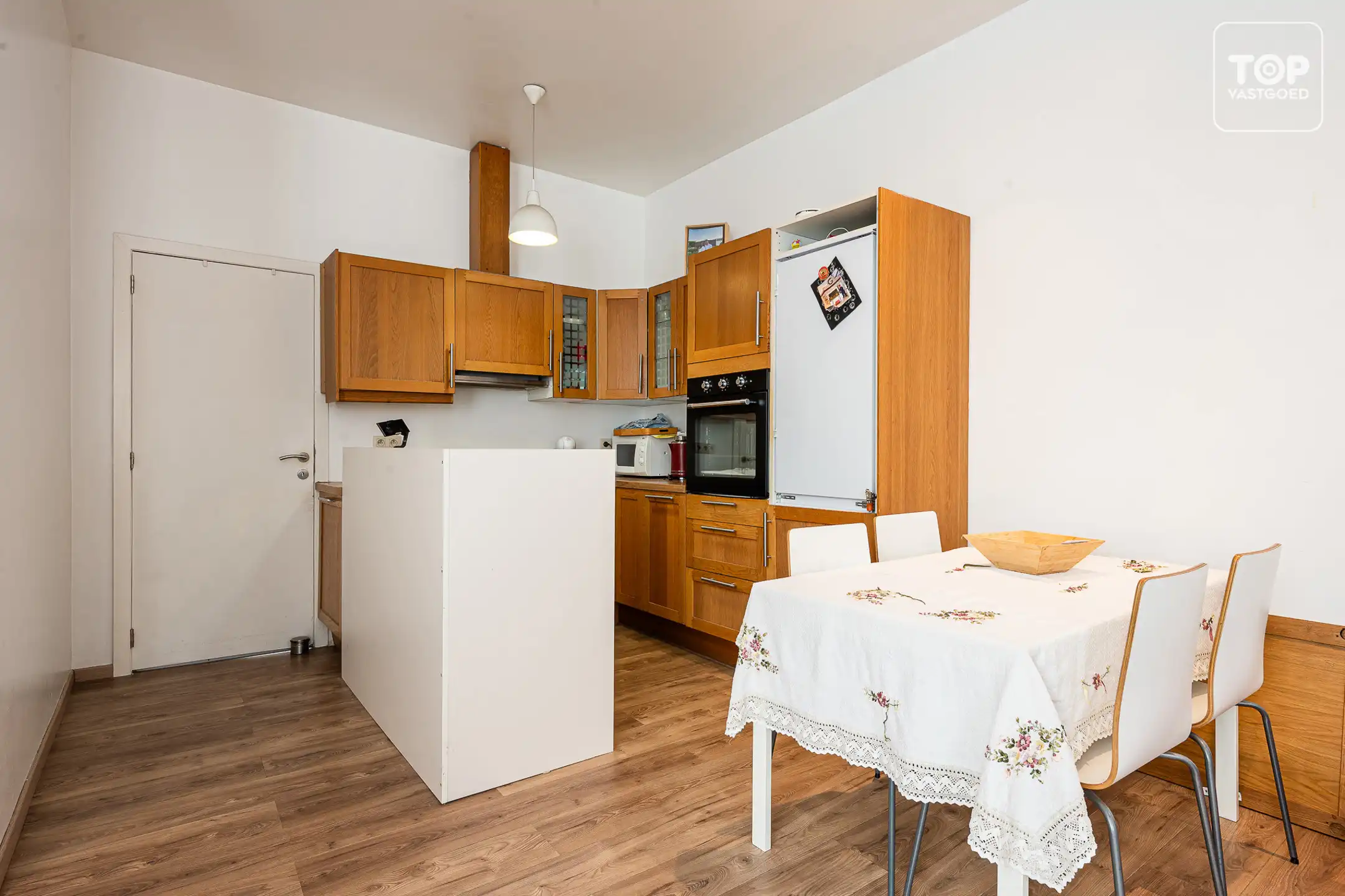 Opbrengsteigendom met polyvalente ruimte + 2slpk appartement foto 16