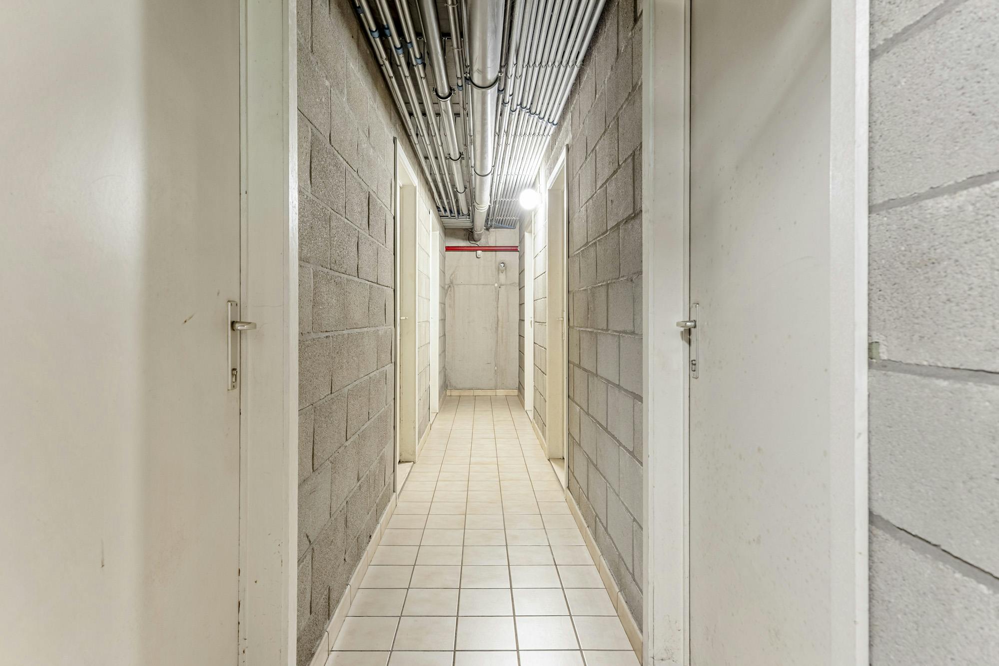 Penthouse met 2 slaapkamers en 2 terrassen in Hasselt foto 16