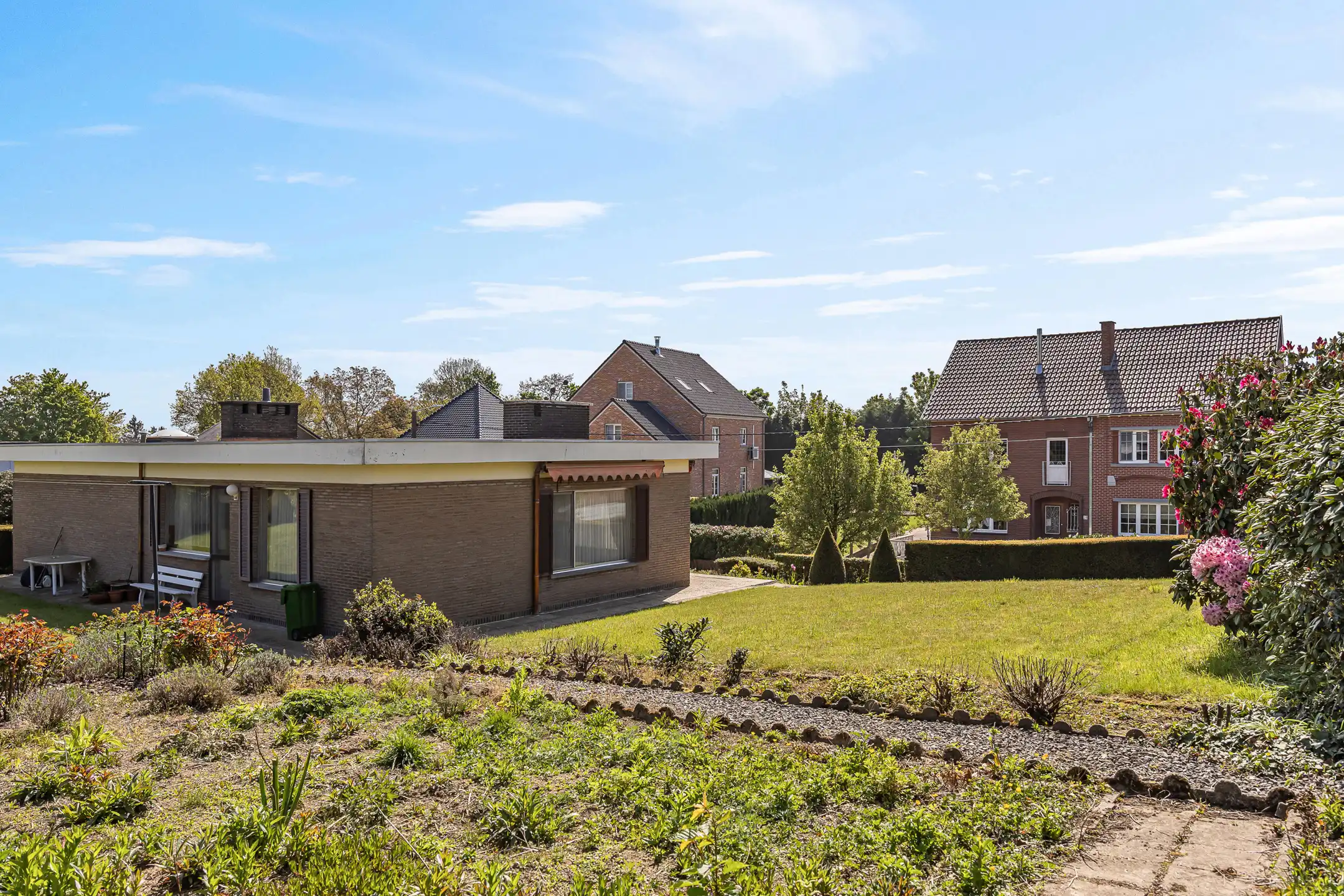 Goed onderhouden bungalow op 14a79ca te Herderen foto 8
