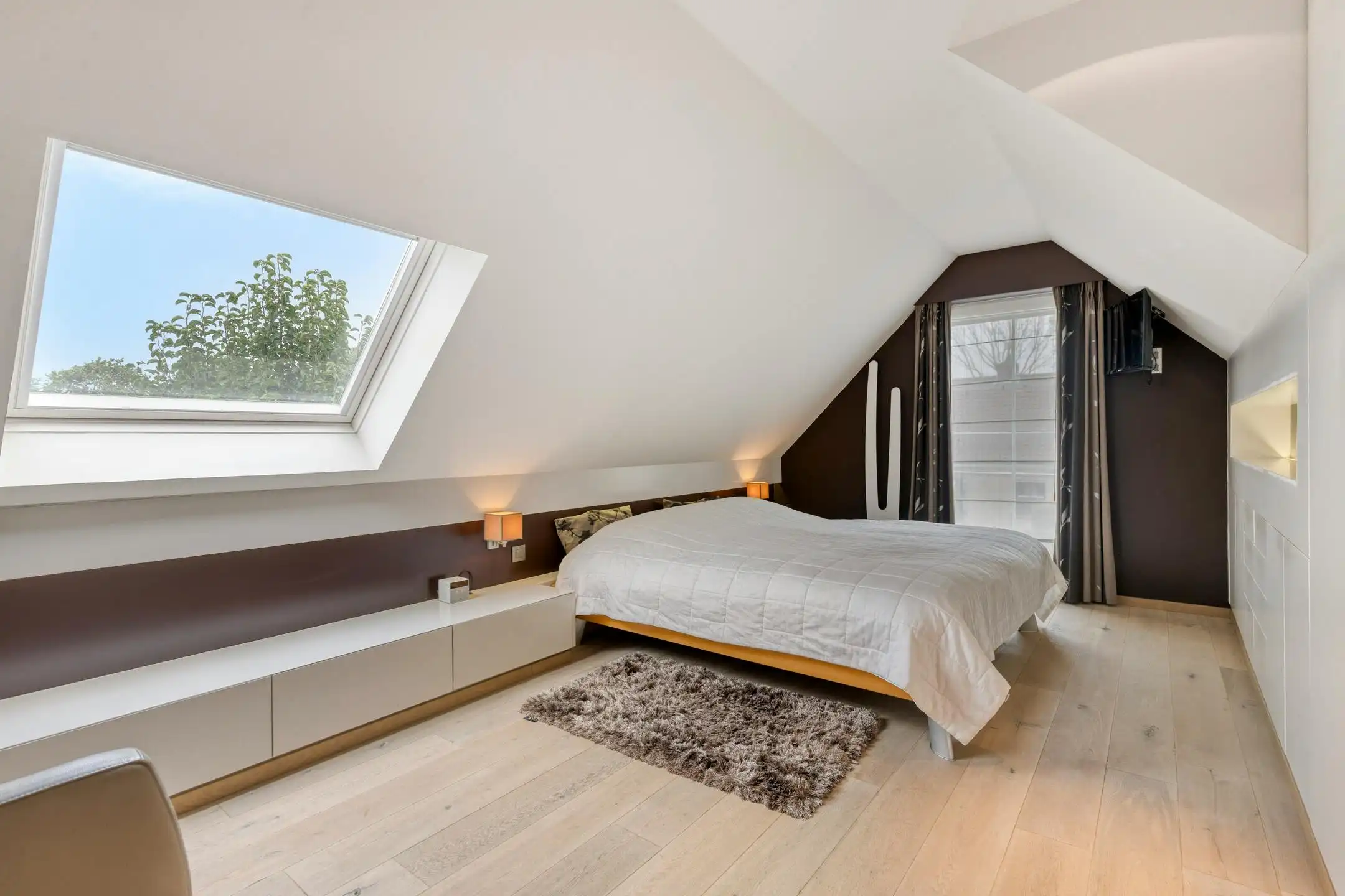 Sfeervol, vrijstaand huis te koop in Sijsele (Damme) foto 17