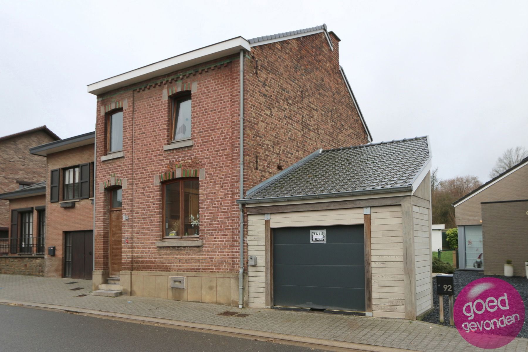 Hoofdfoto van de publicatie: WONING - 2 tot 3 SLK - VERANDA - GARAGE - TUIN - TERRAS