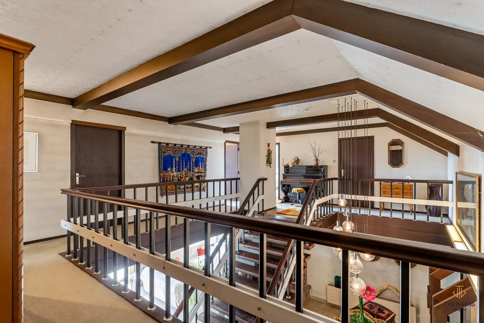 Statige Villa met Oneindige Mogelijkheden. foto 25