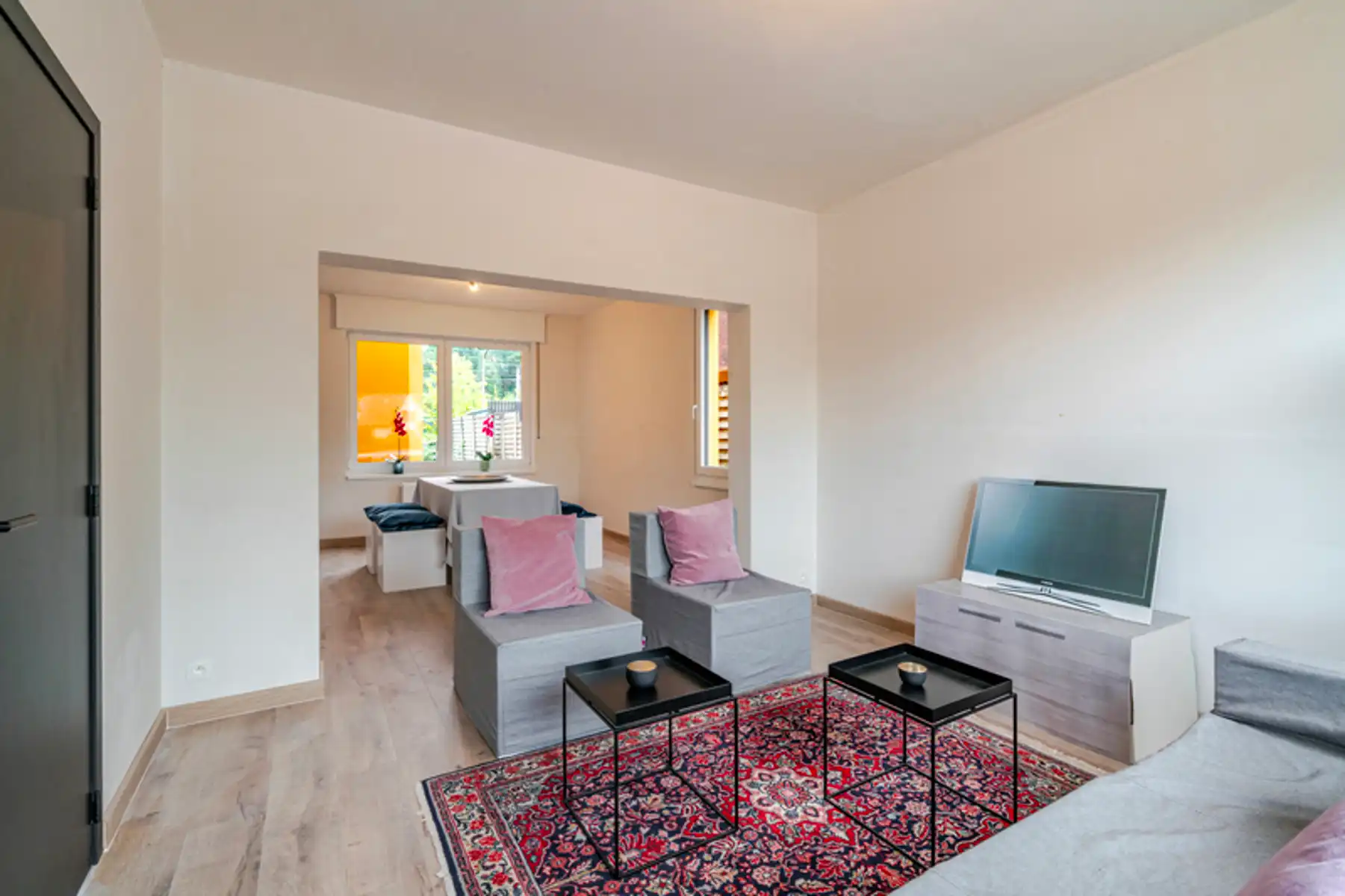 Gerenoveerde gezinswoning met 4 slpk aan station van Beernem foto 4