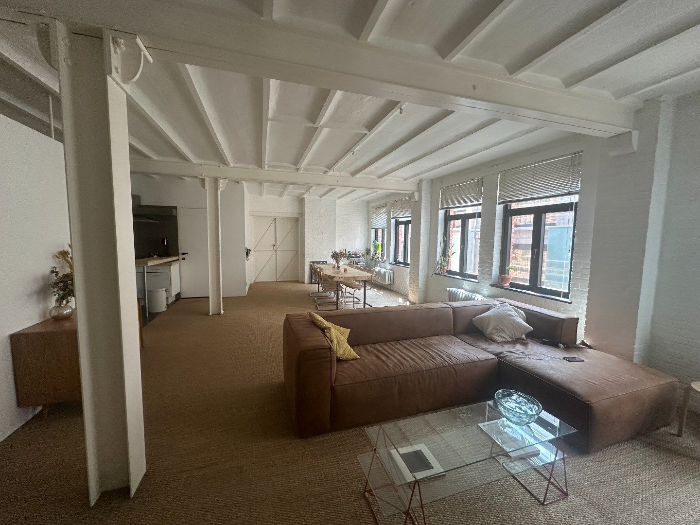 Gezellige loft in het historisch centrum van Gent foto {{pictureIndex}}