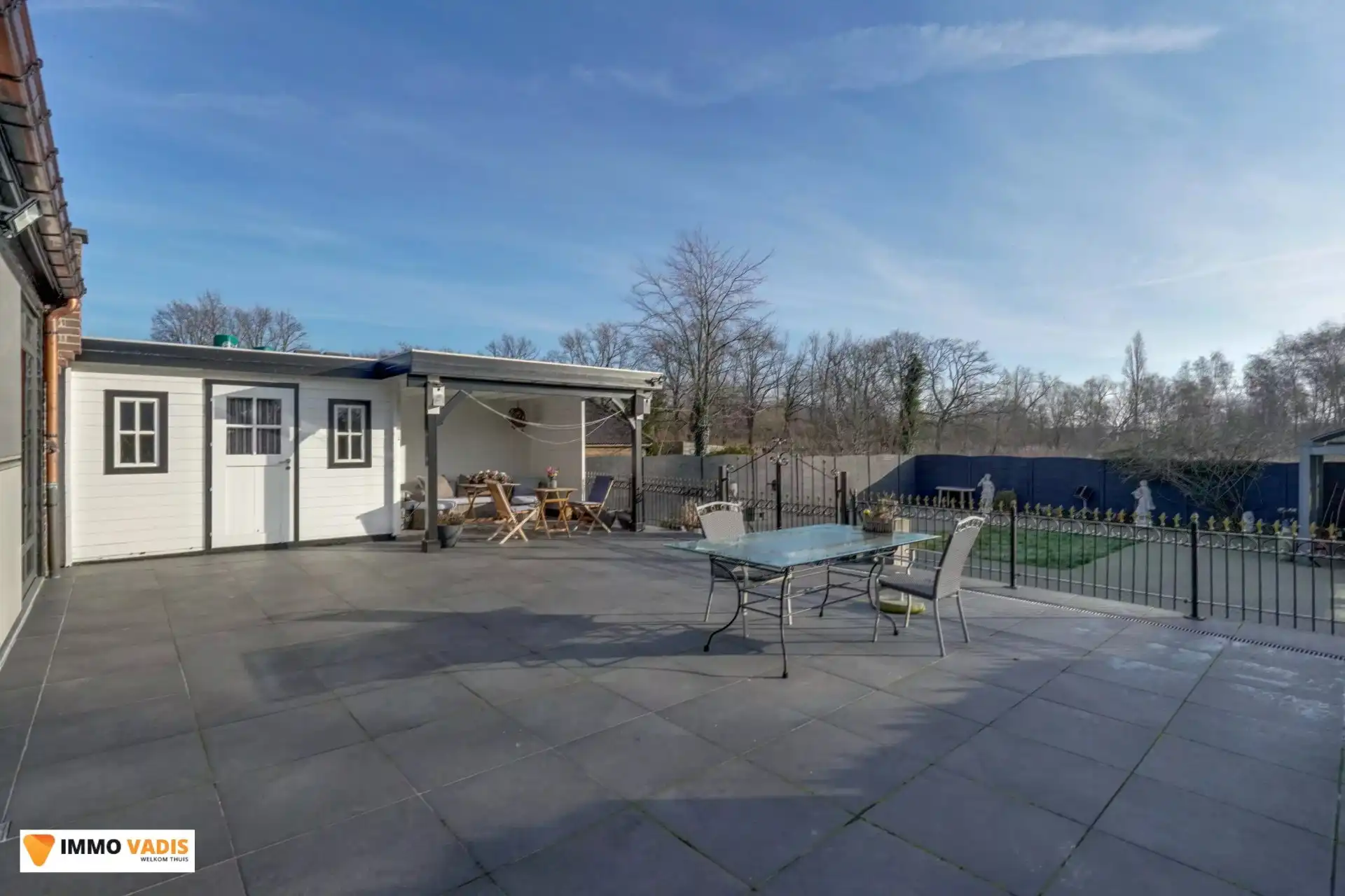 Gunstig gelegen, charmante en uitstekend onderhouden villa foto 19