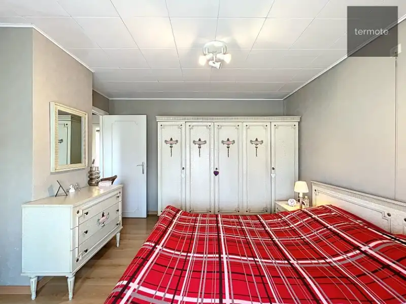 Halfopen woning foto 21