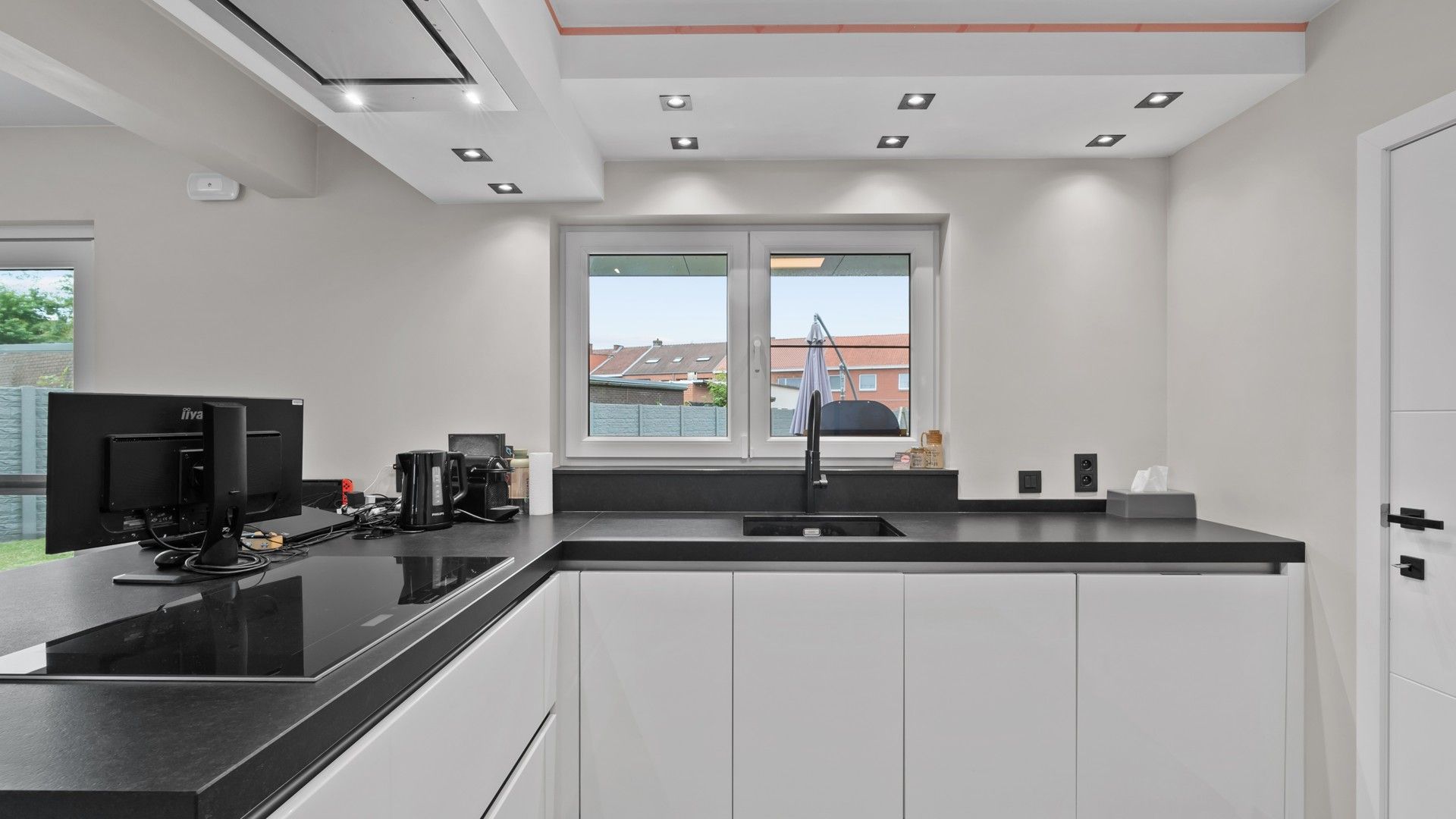 Gerenoveerde woning met 2 badkamers en 3 slpkrs in Houthalen foto 11