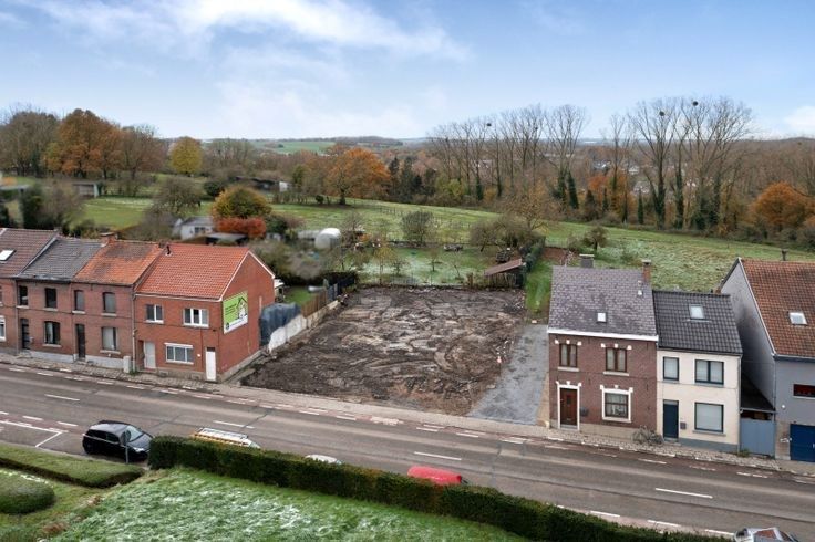 PROJECTGROND TE KOOP – Vergund voor 3 appartementen en 2 studio’s foto {{pictureIndex}}
