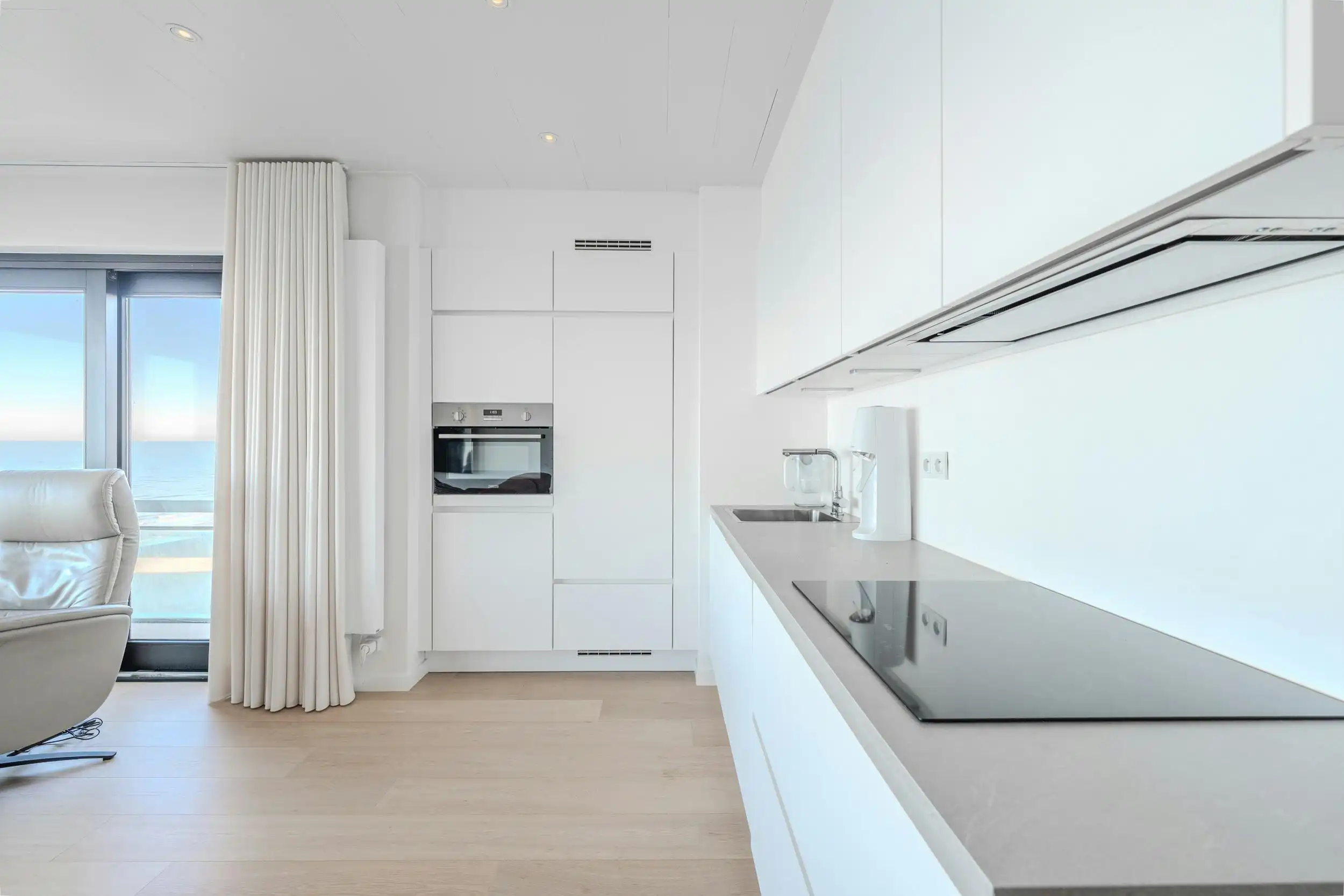 Prachtig hoekappartement op de Zeedijk te Middelkerke! foto 7