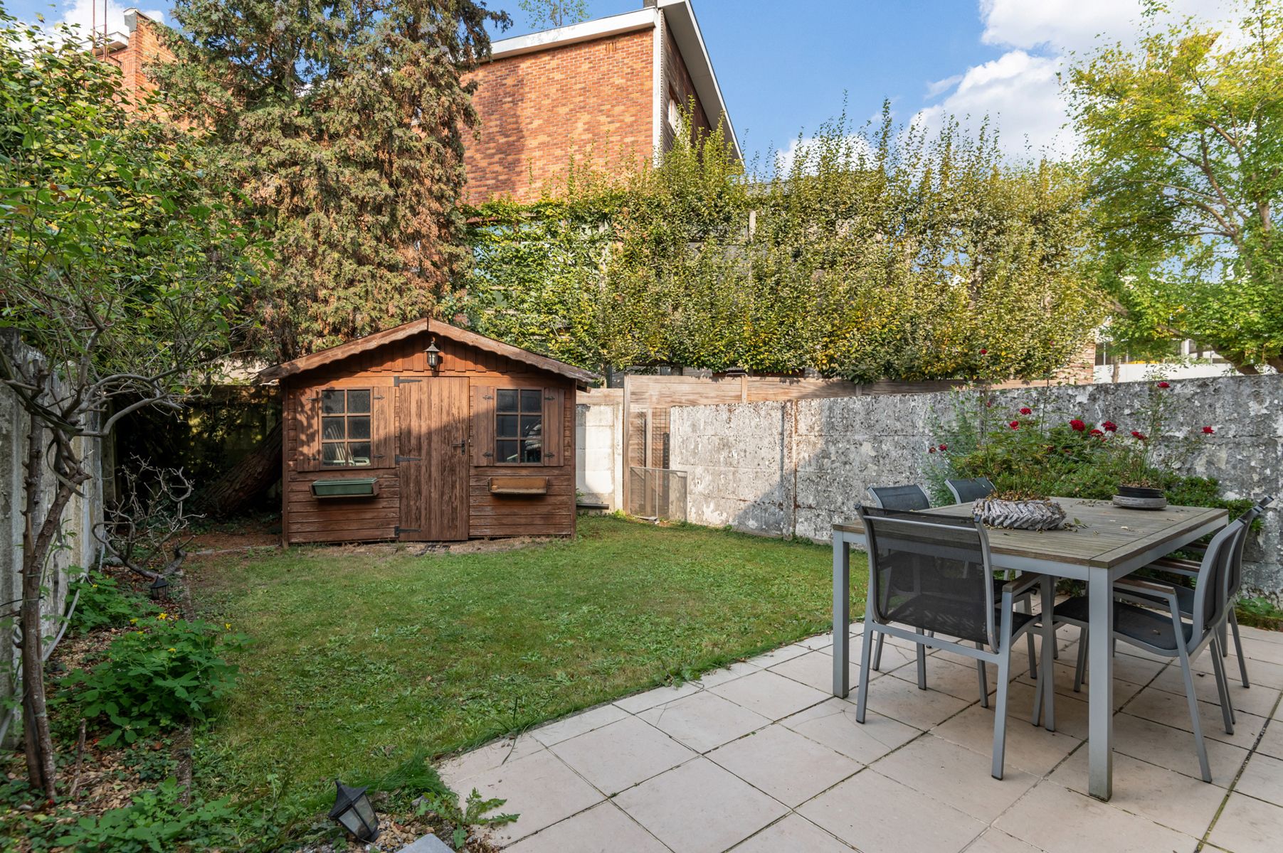Rijwoning met 3 slaapkamers en tuin nabij Sint-Augustinus Ziekenhuis foto 10