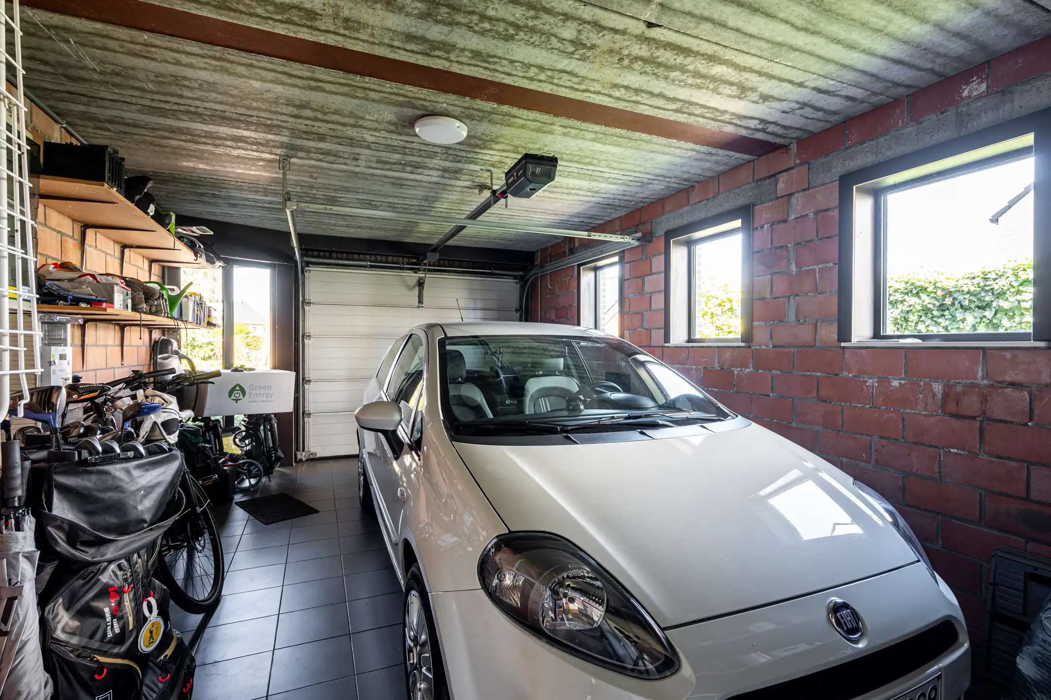 Goed onderhouden vrijstaande woning op 600 m² grond. foto 18