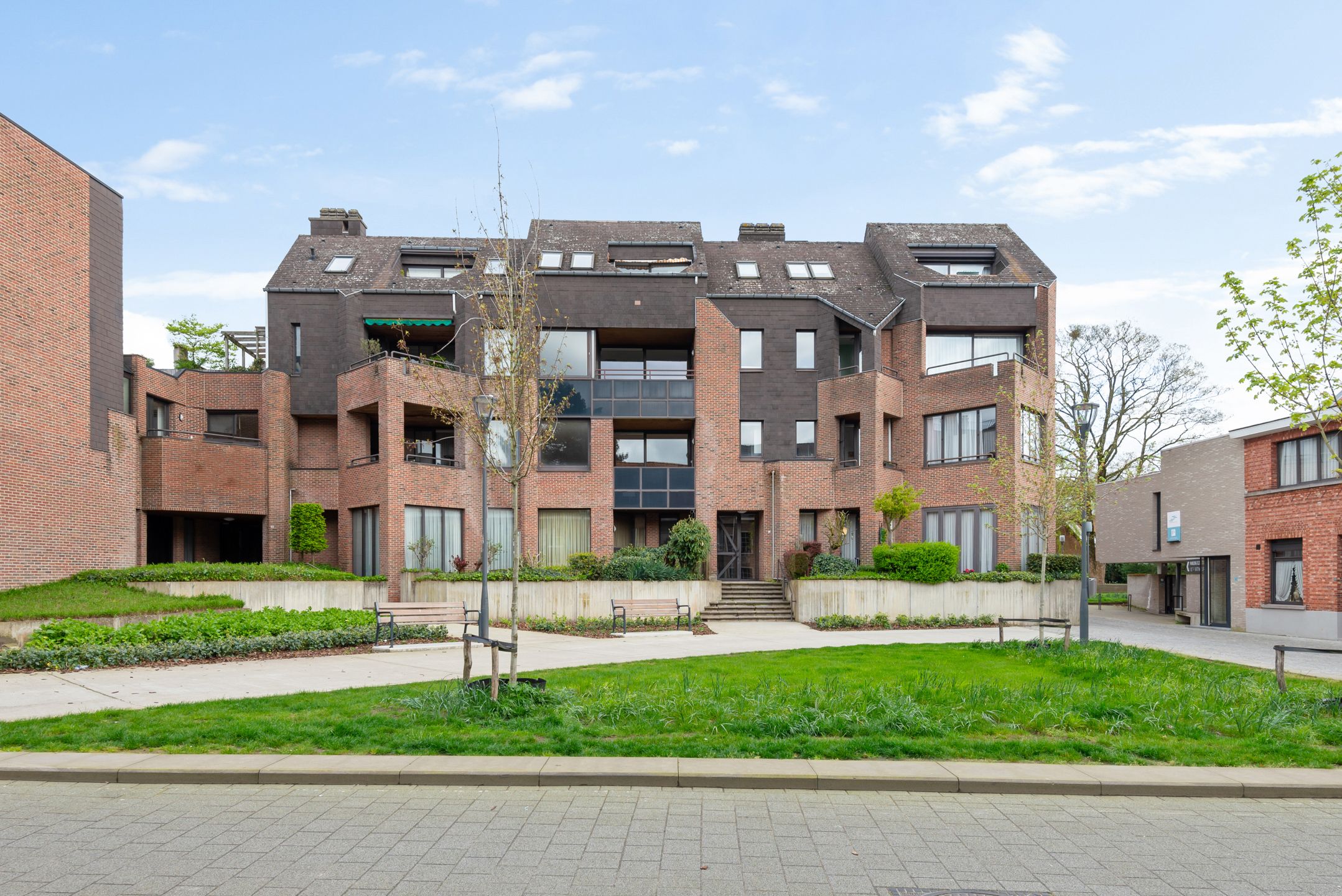 Gezellig 1 slpk appartement met terras en autostaanplaats. foto 15