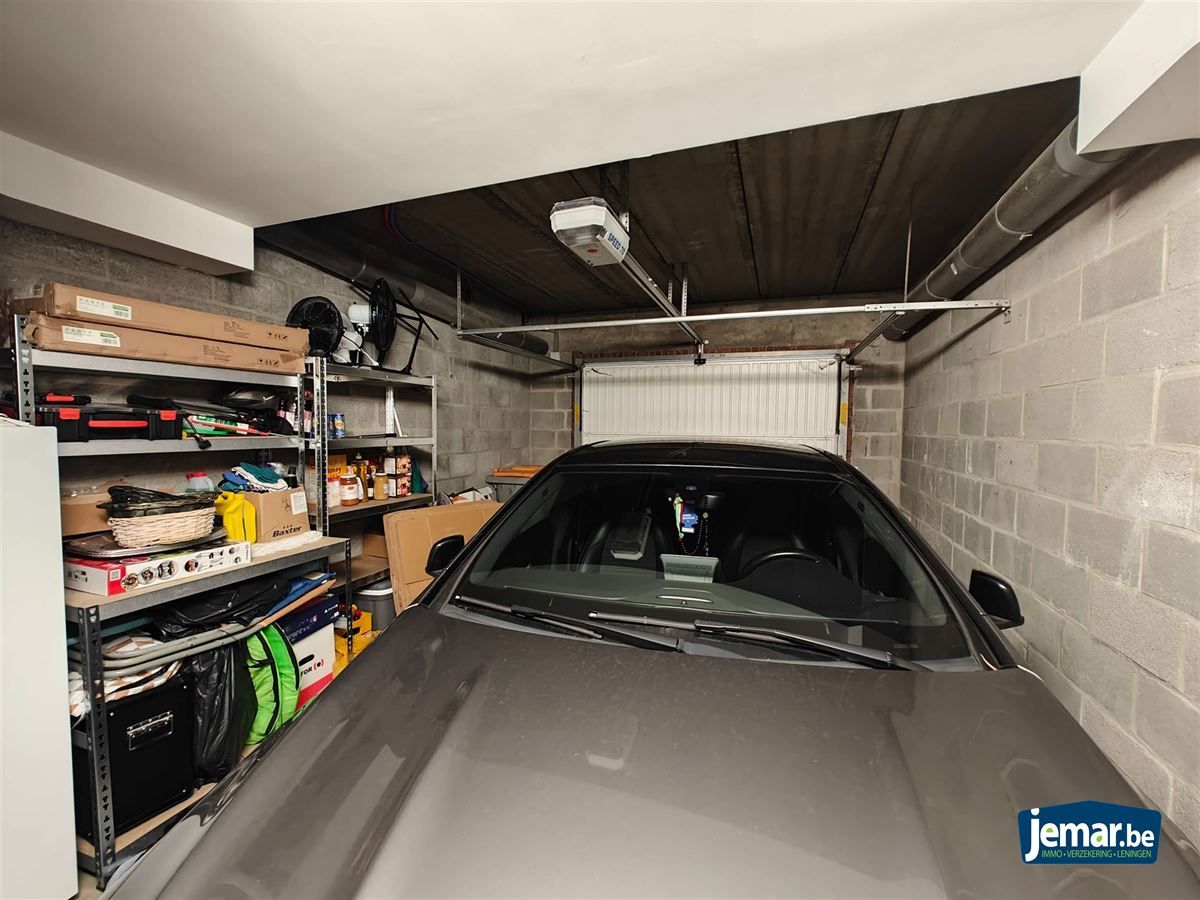 Gelijkvloers appartement met 1 slaapkamer en inpandige garage  foto 7