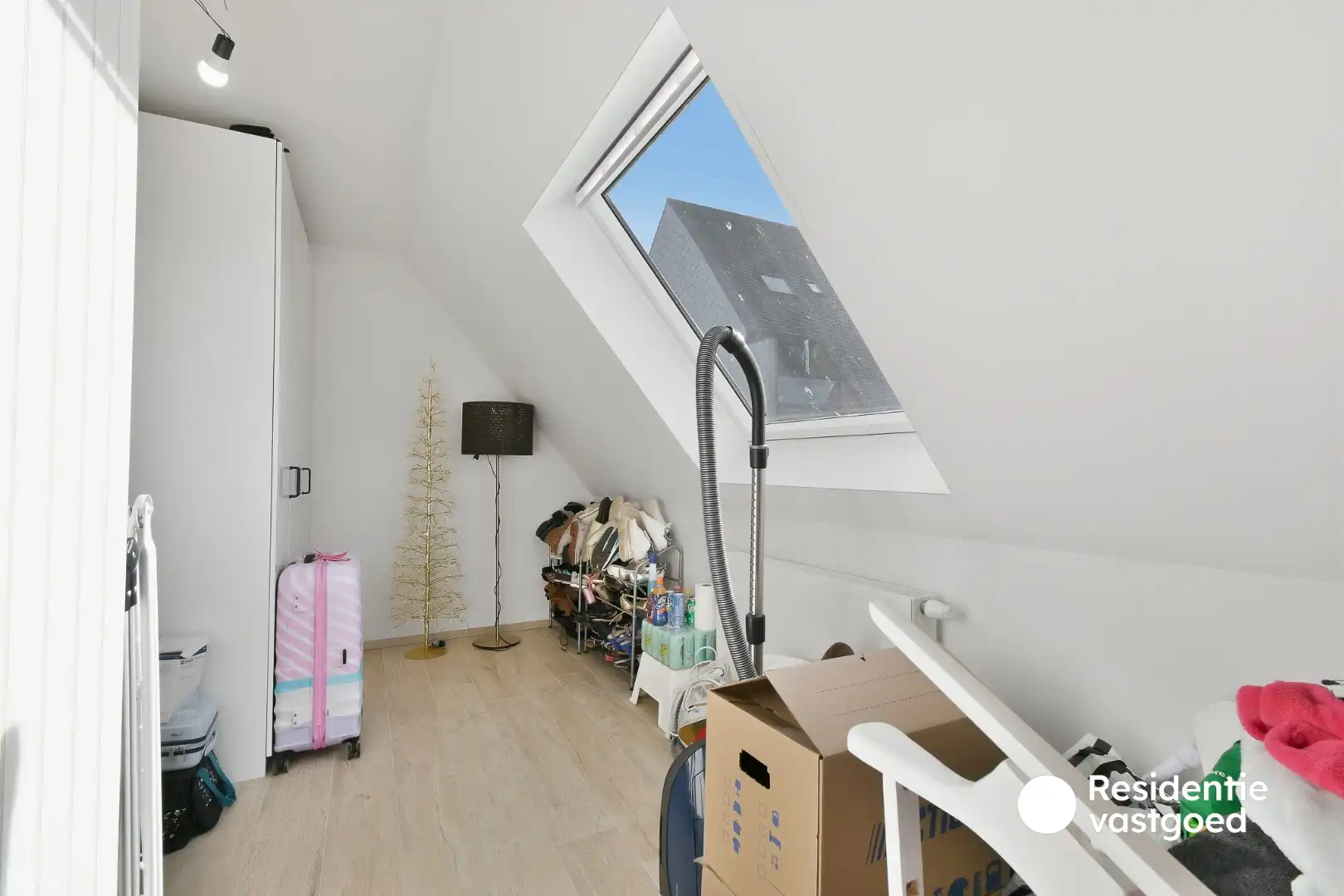 Ruim 2-slaapkamerappartement in het centrum van Oudenburg foto 11
