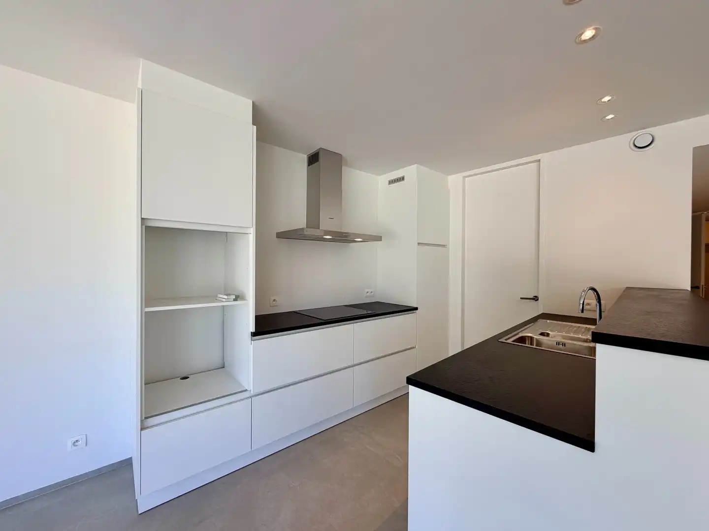 Gelijkvloers nieuwbouwappartement met uitzonderlijk E-peil te centrum Tielt! foto 5