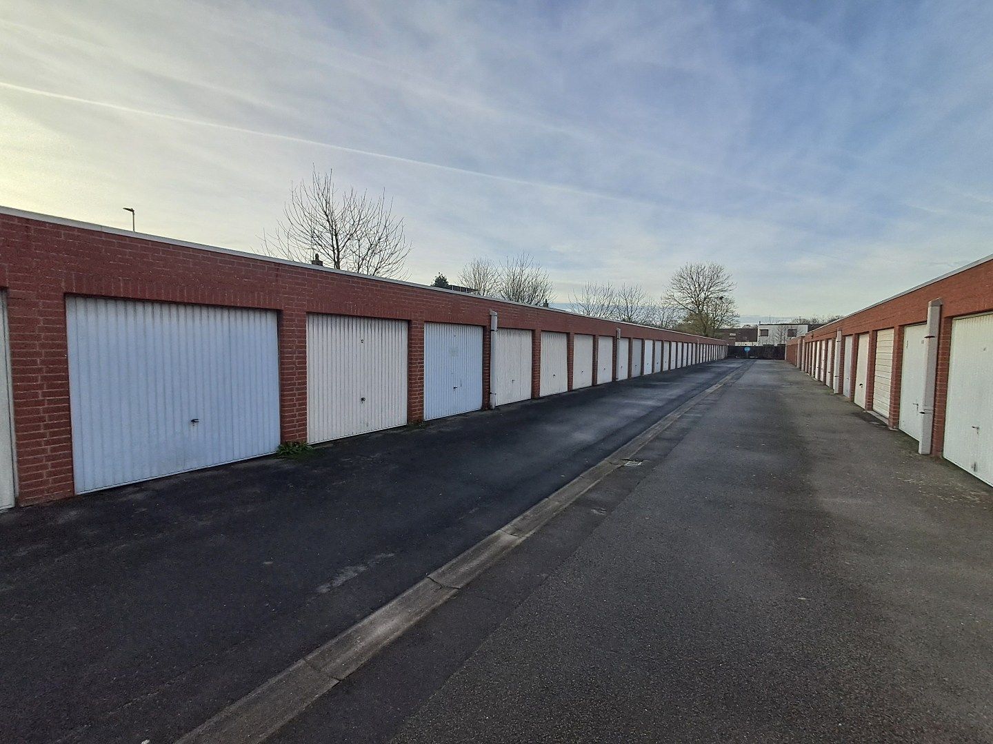 Gezellig appartement te Sint-Kruis! foto 12