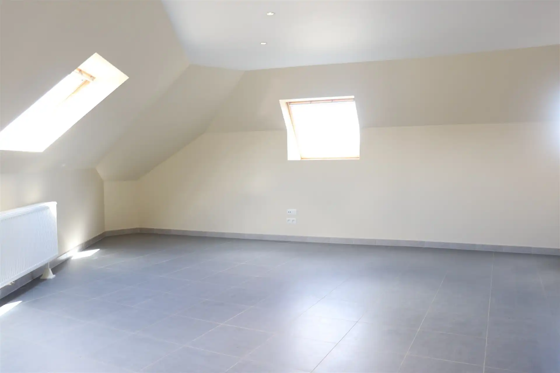 Gunstig gelegen modern dakappartement. foto 3