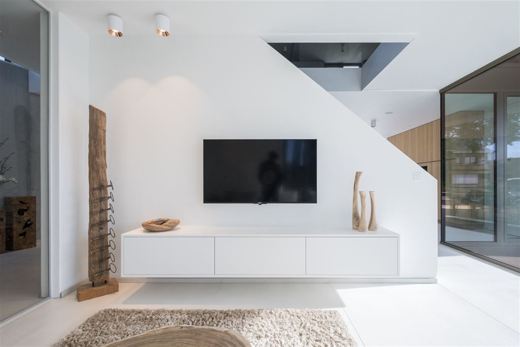 Strakke en moderne villa met high-end afwerking foto 6