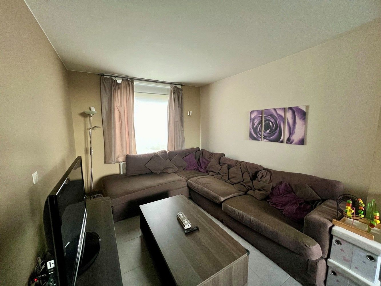 Gerenoveerde woning met prachtig uitzicht te huur! foto 3