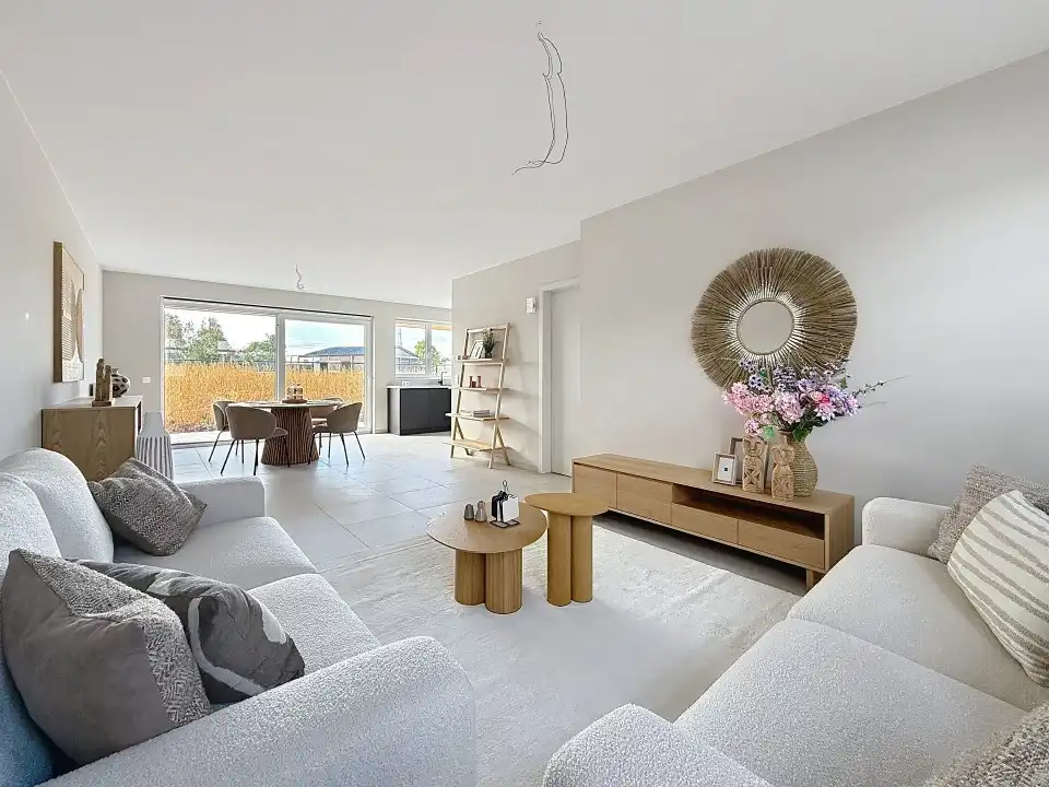 Rustig gelegen nieuwbouwwoningen met 3 slaapkamers en tuin foto {{pictureIndex}}