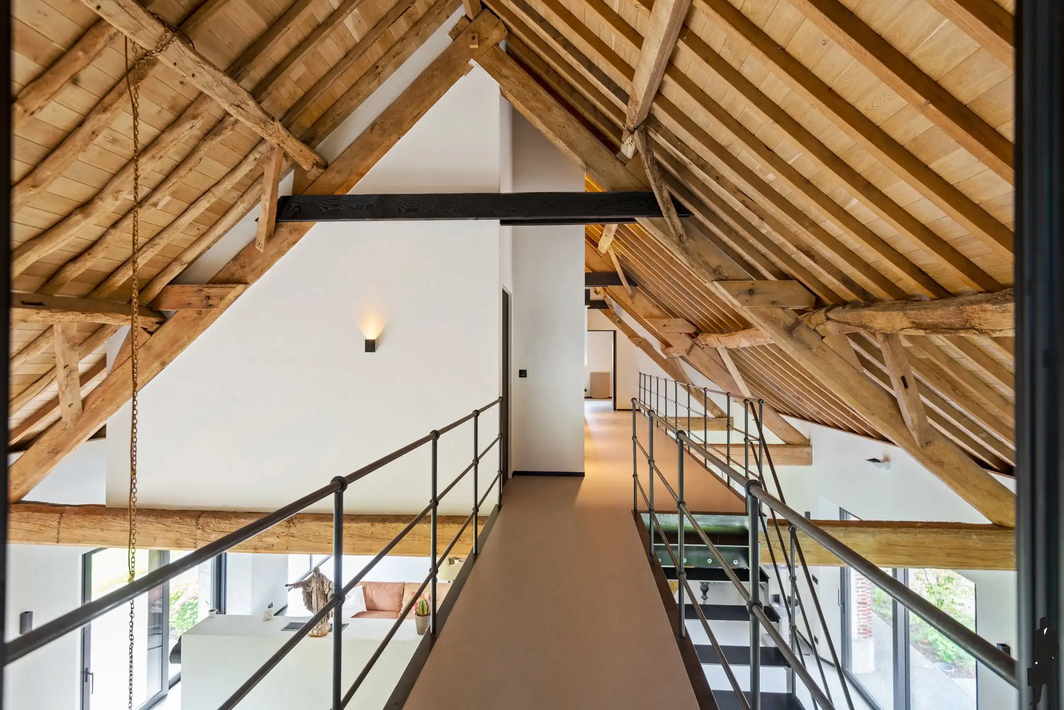 Gerenoveerde BEN hoeve in agrarisch beschermd gebied te Hove foto 21