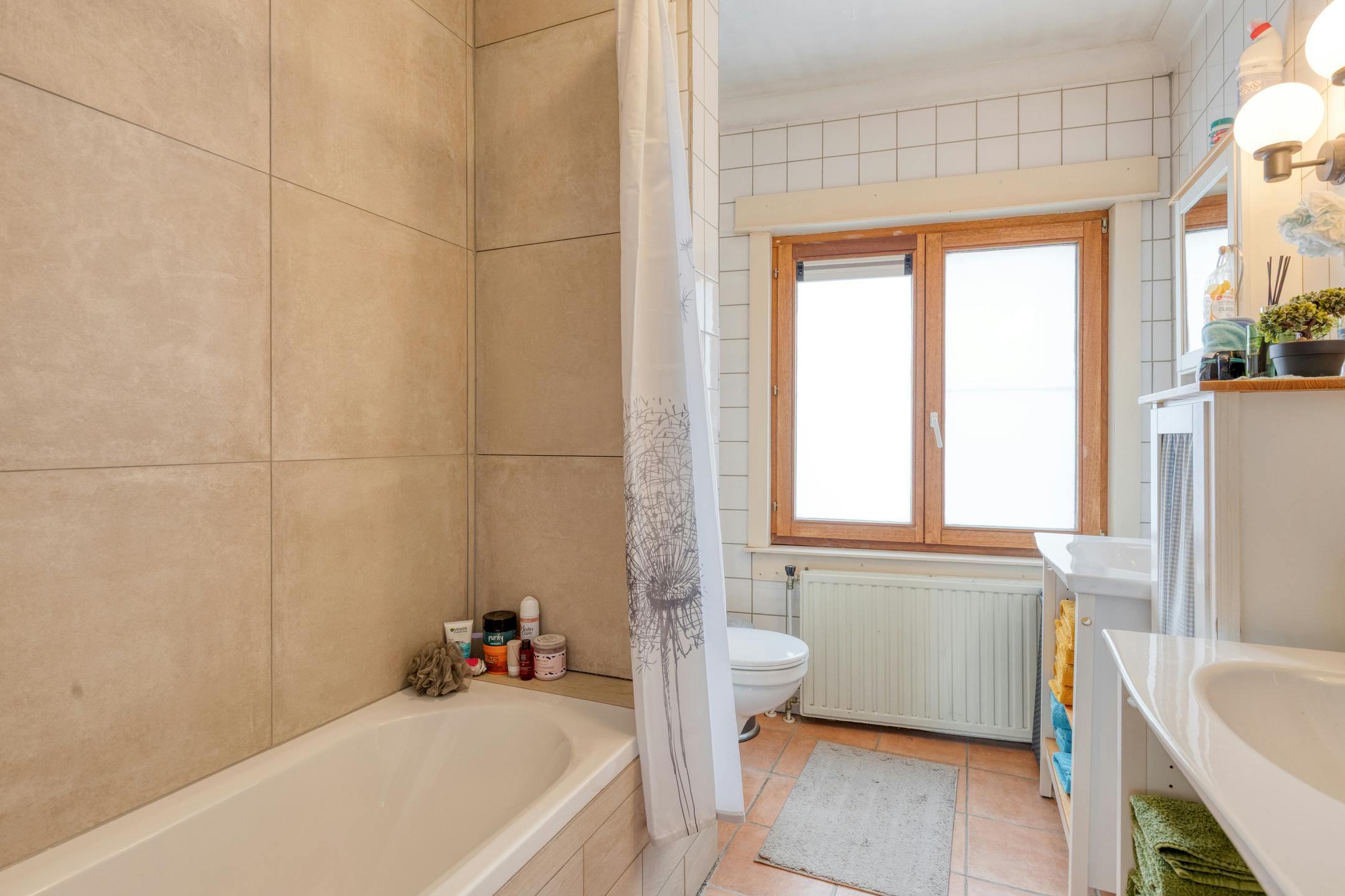 Instapklare gezinswoning met 5 slpks te koop in Essen-Horendonk foto 17