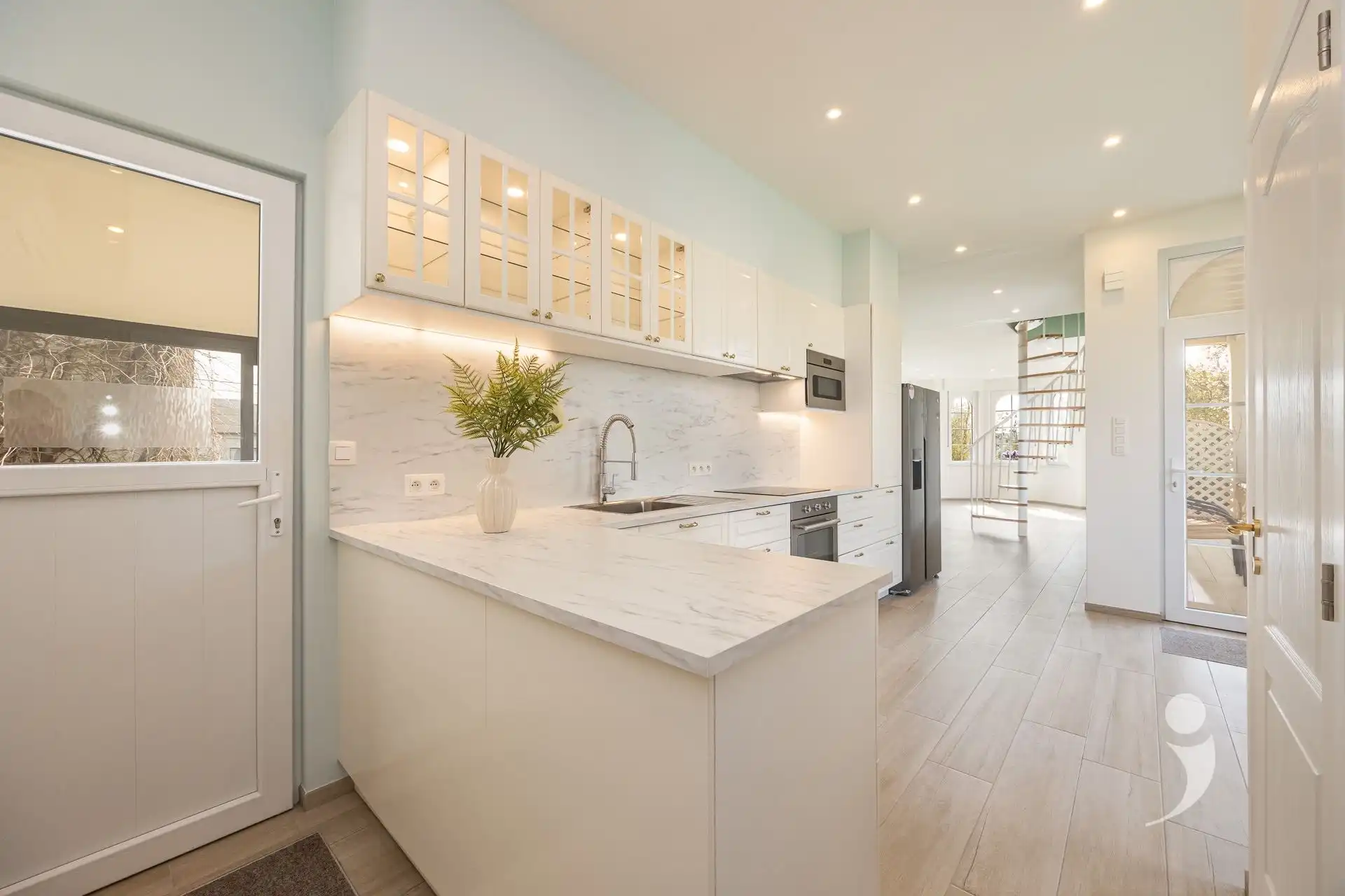 Unieke woning op een toplocatie te Scherpenheuvel! foto 14