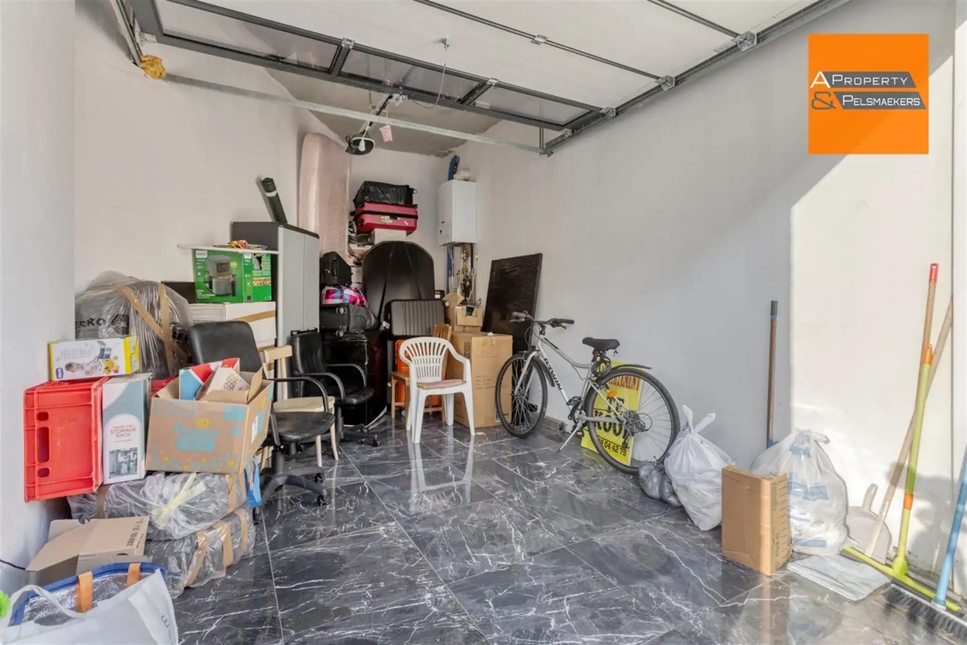 Recente 2 slaapkamer appartement met garagebox   foto 19