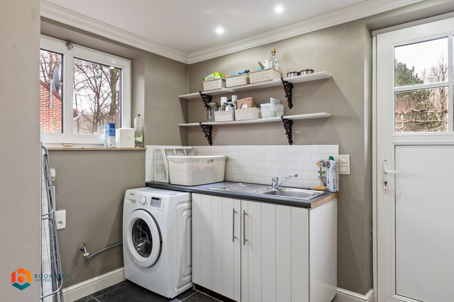 Woning met 3 slpkrs op perceel van 900 m² foto 16