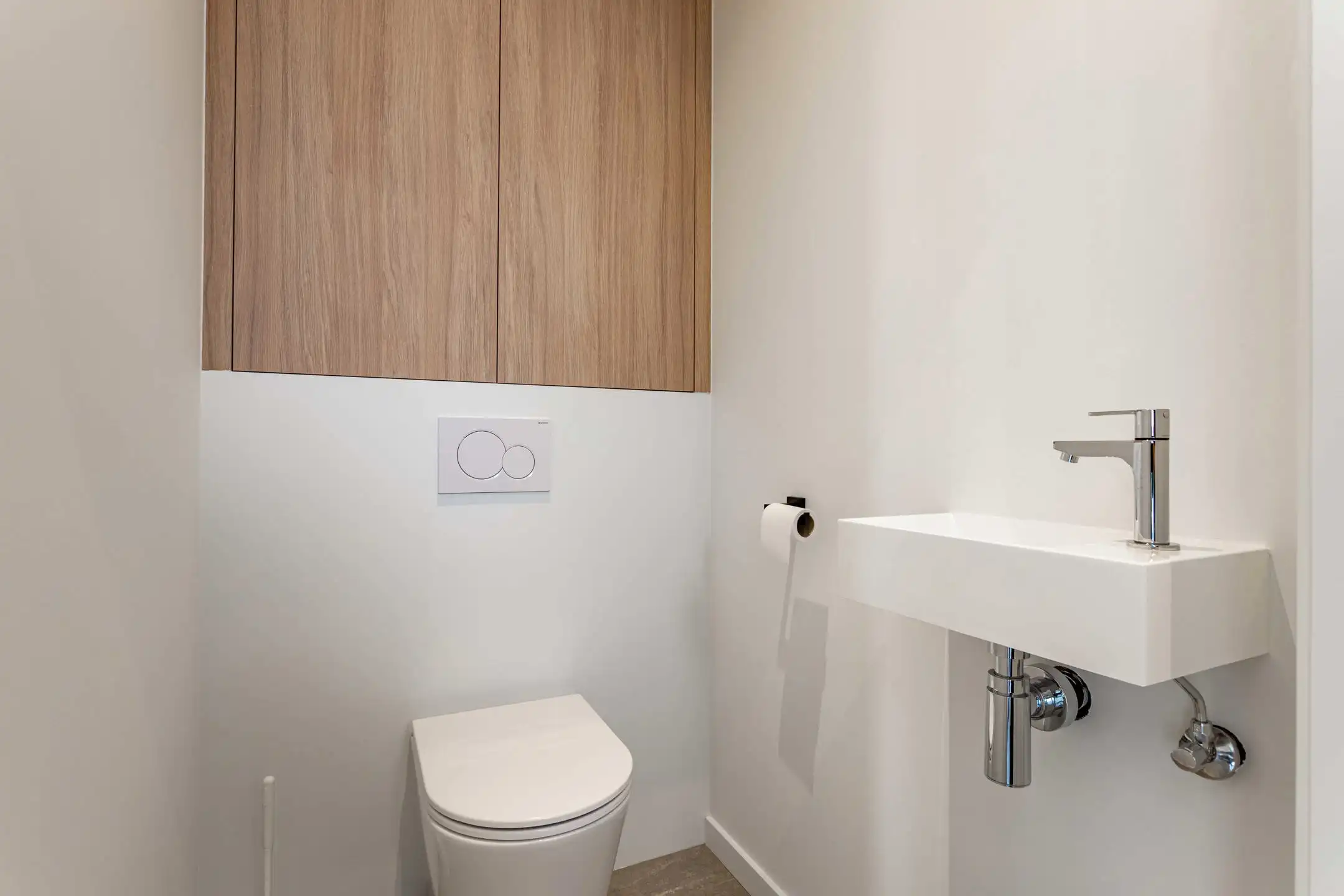 Volledige gerenoveerde, energetische woning met stadskoer! foto 17