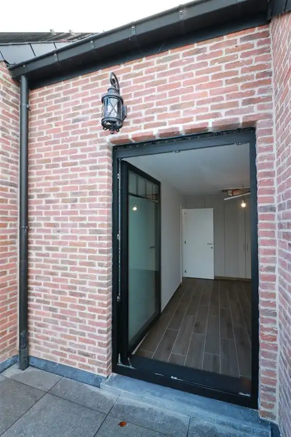 Unieke duplex met twee slpk, terras, autostaanplaats foto 21